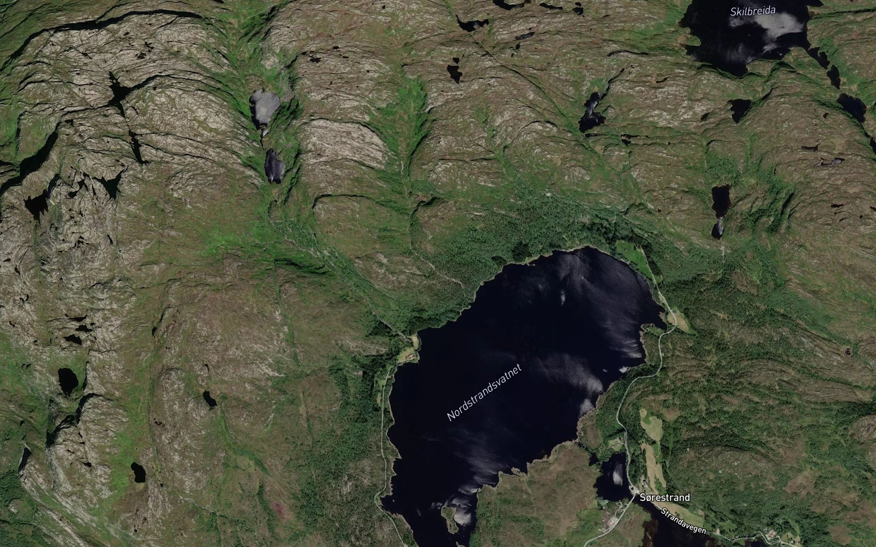 Satellite map of the Merkeselva