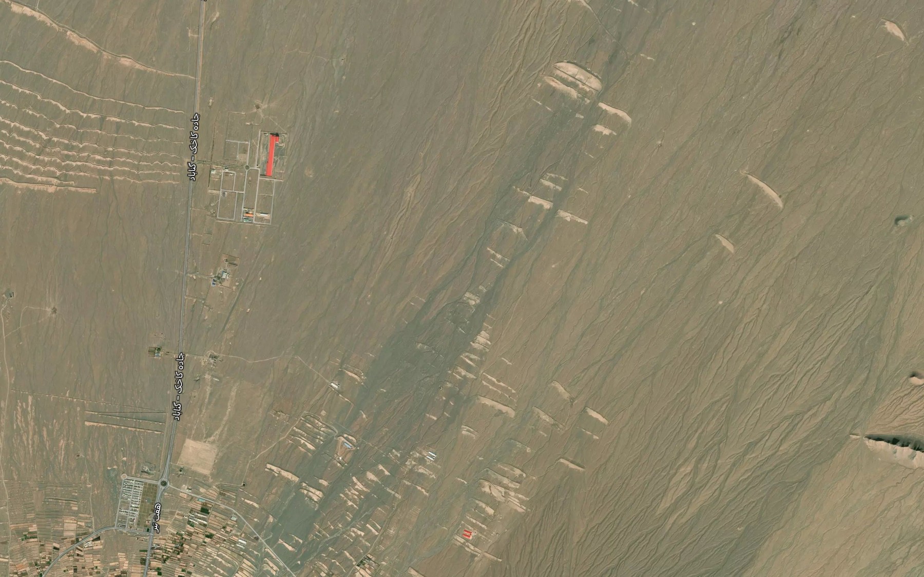 Satellite map of the Howz-e Qolizadeh