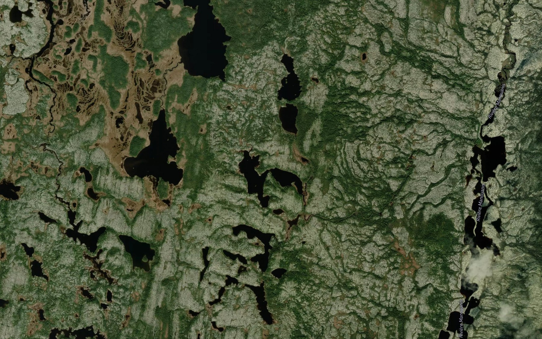 Satellite map of the Lac a Pince