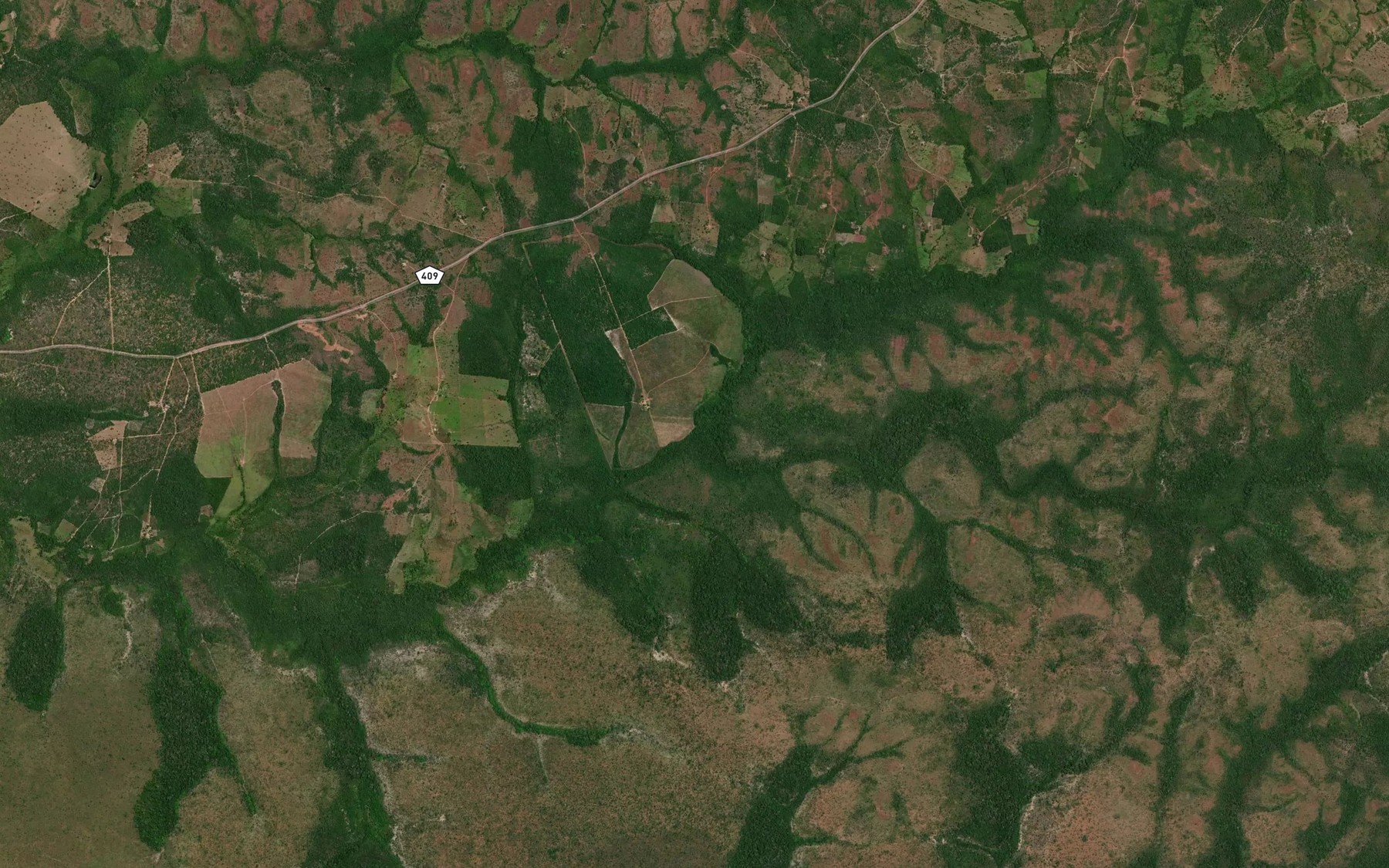 Satellite map of the Corrego Agua Amarela