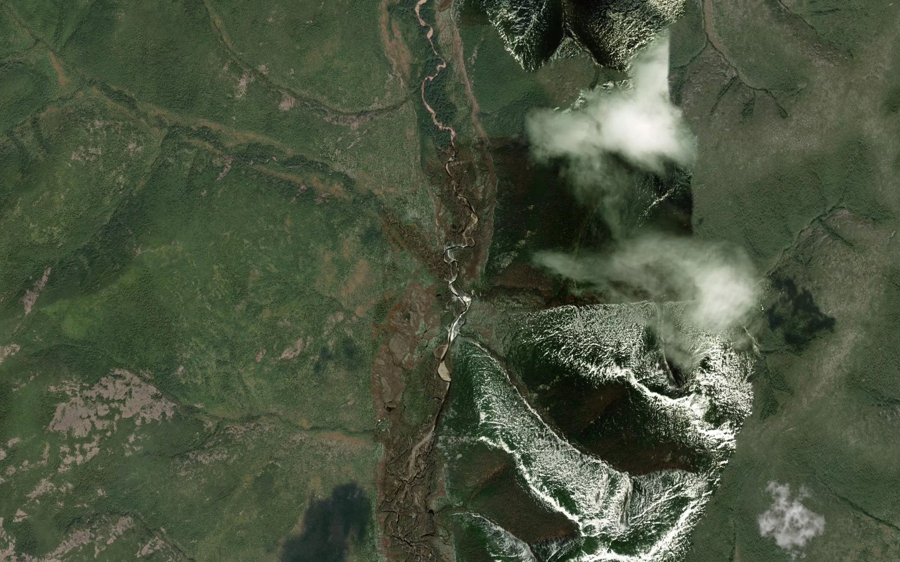 Satellite map of the Glubokiy