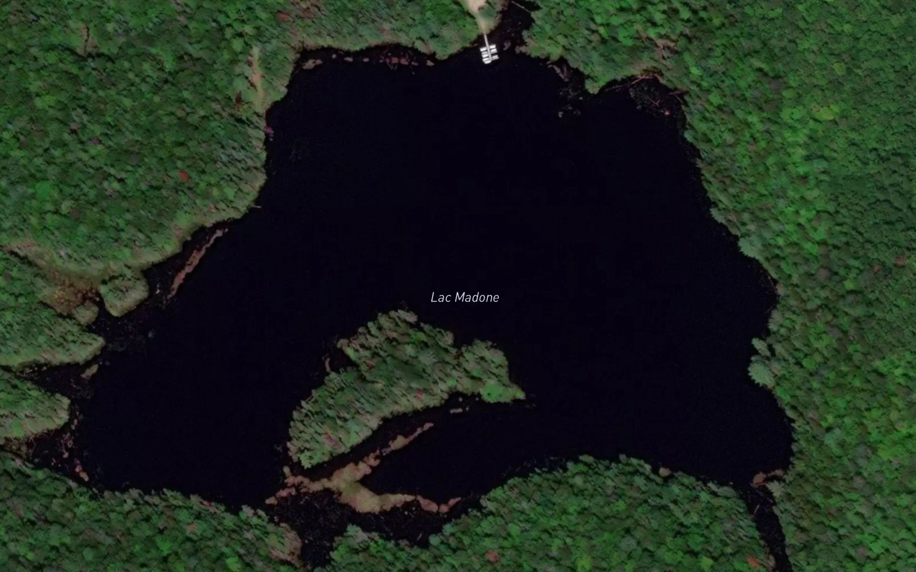 Satellite map of the Lac Madone