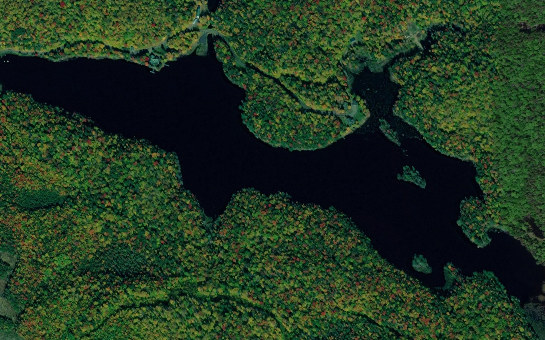 Satellite map of the Lac Cecile