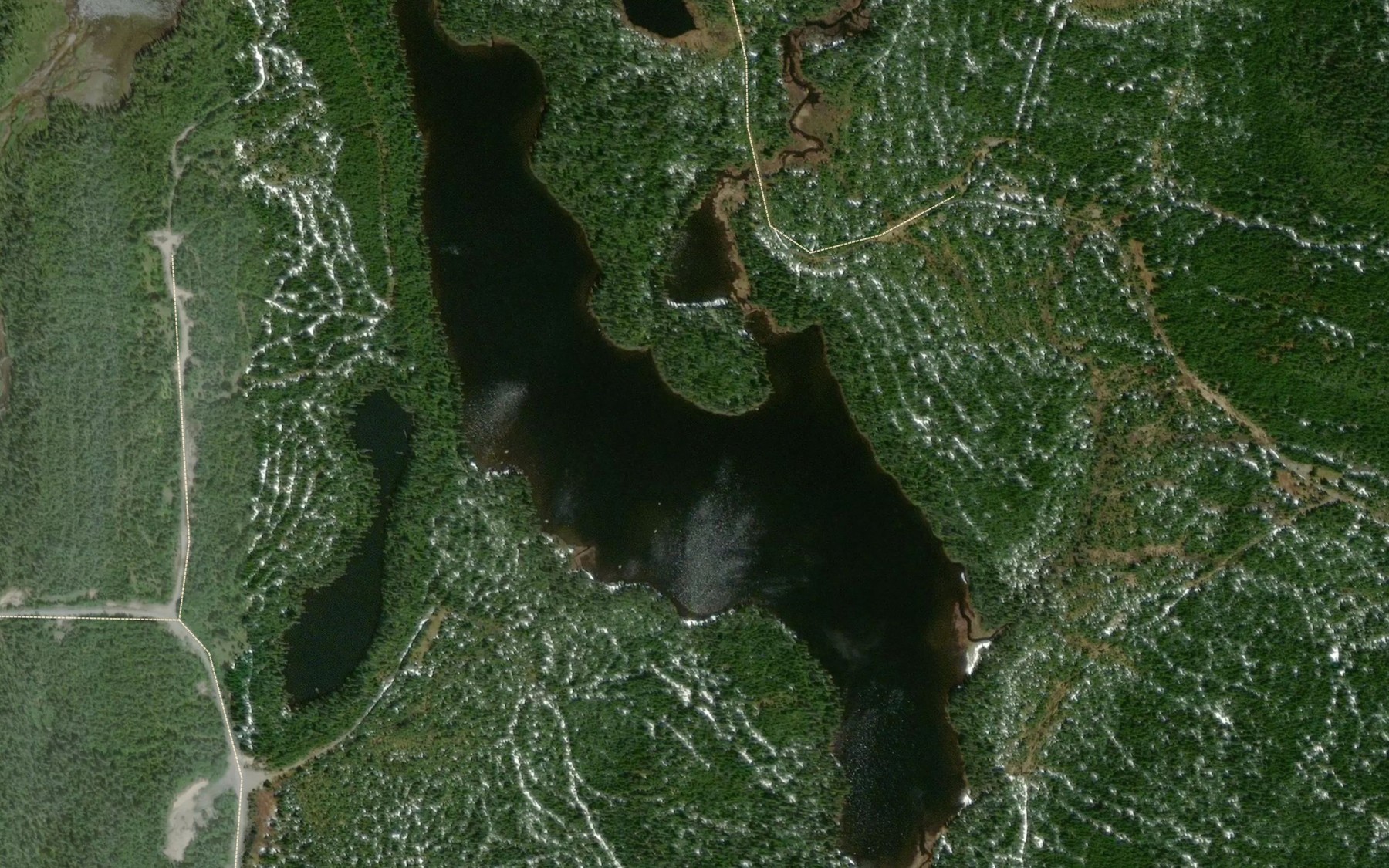 Satellite map of the Petit lac Nempeche