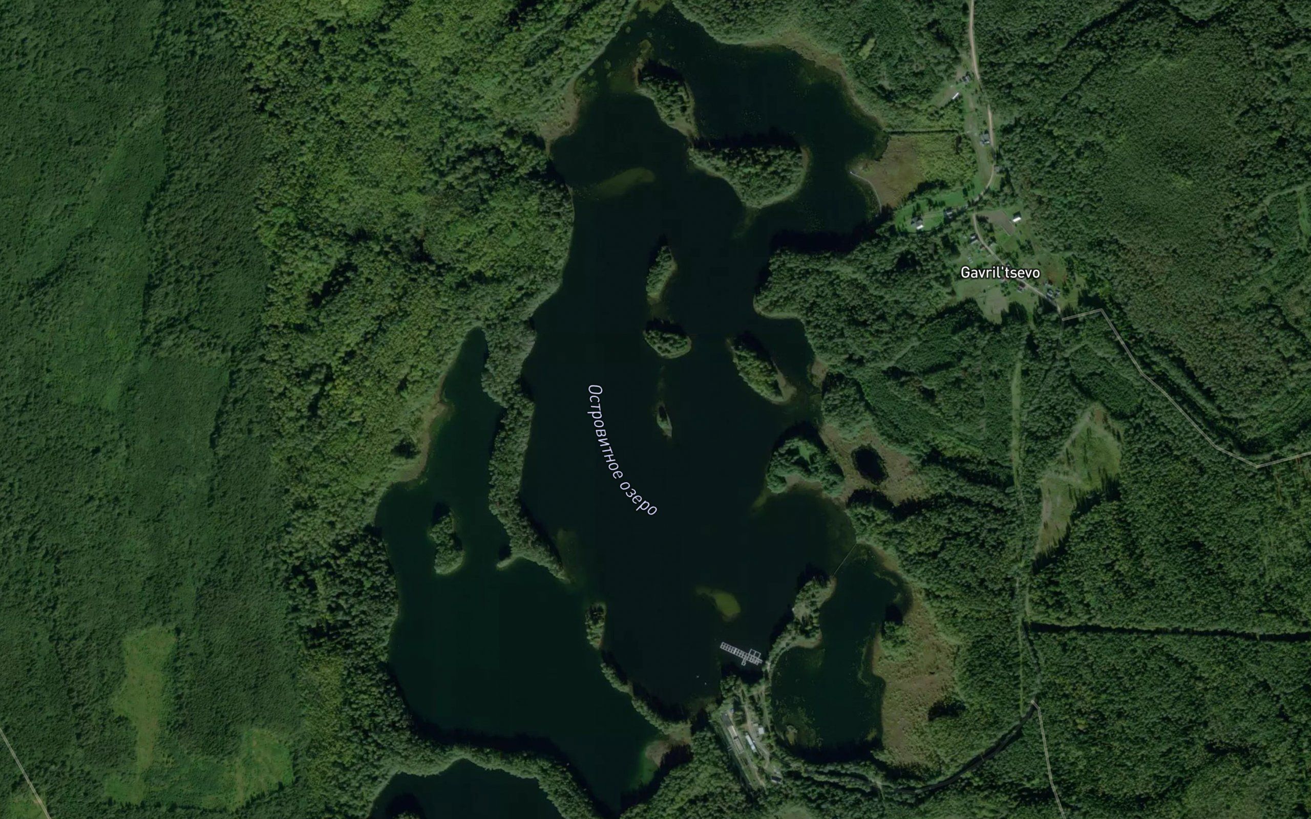 Ozero Ostrovitnoye