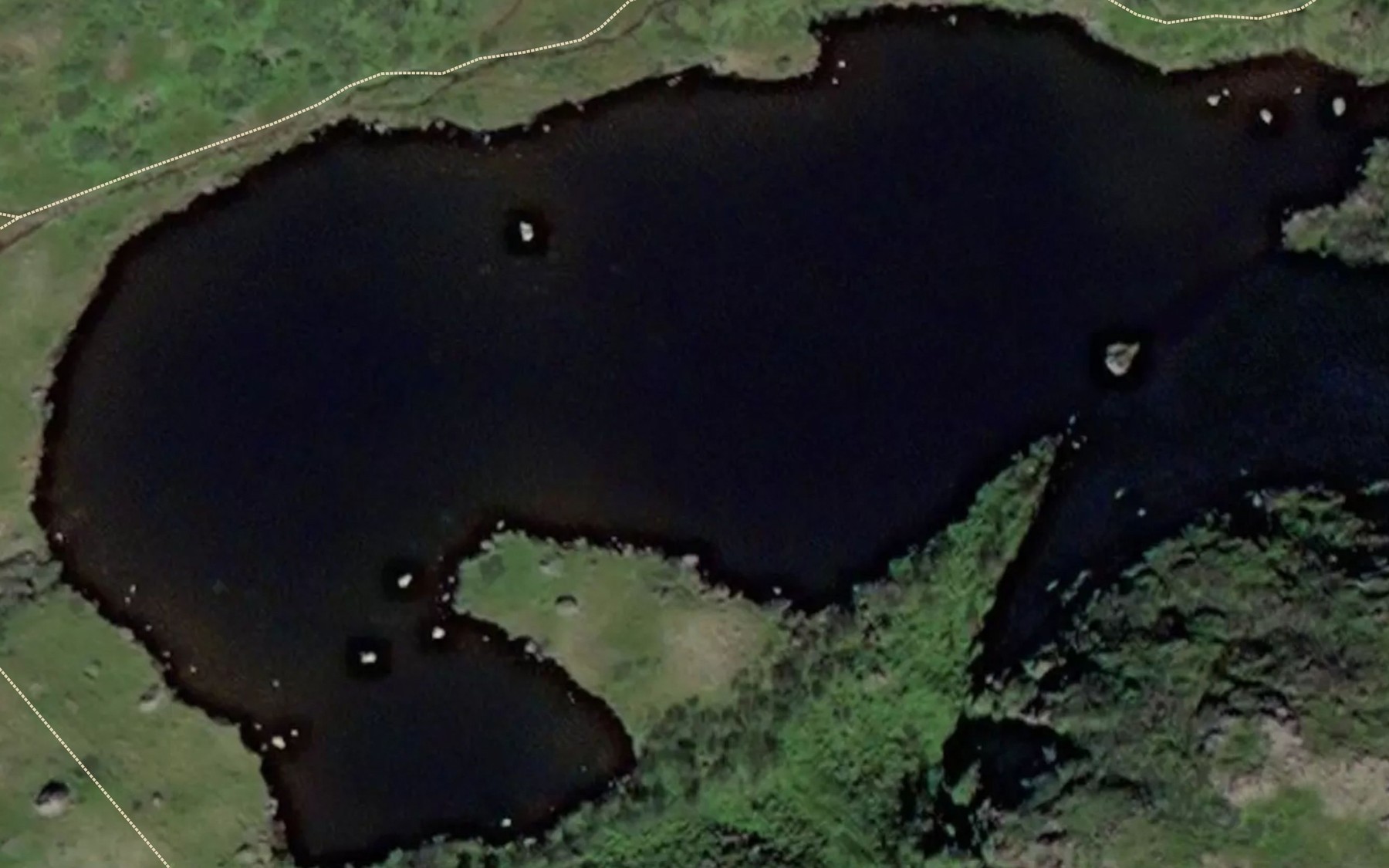Satellite map of the Andre Nyksundvatnet