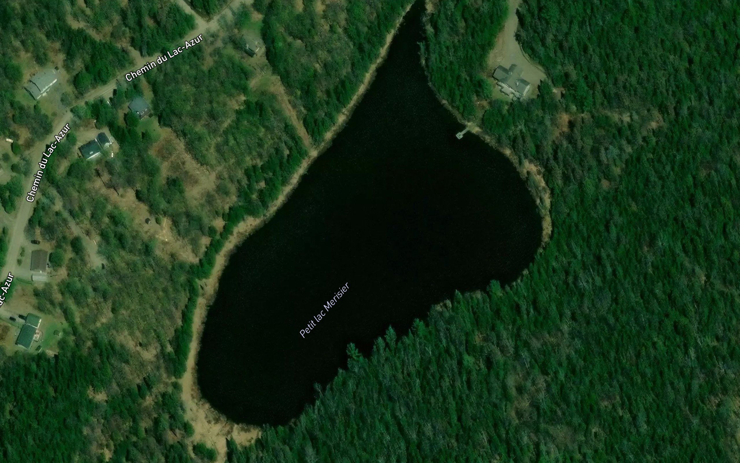 Petit lac Merisier