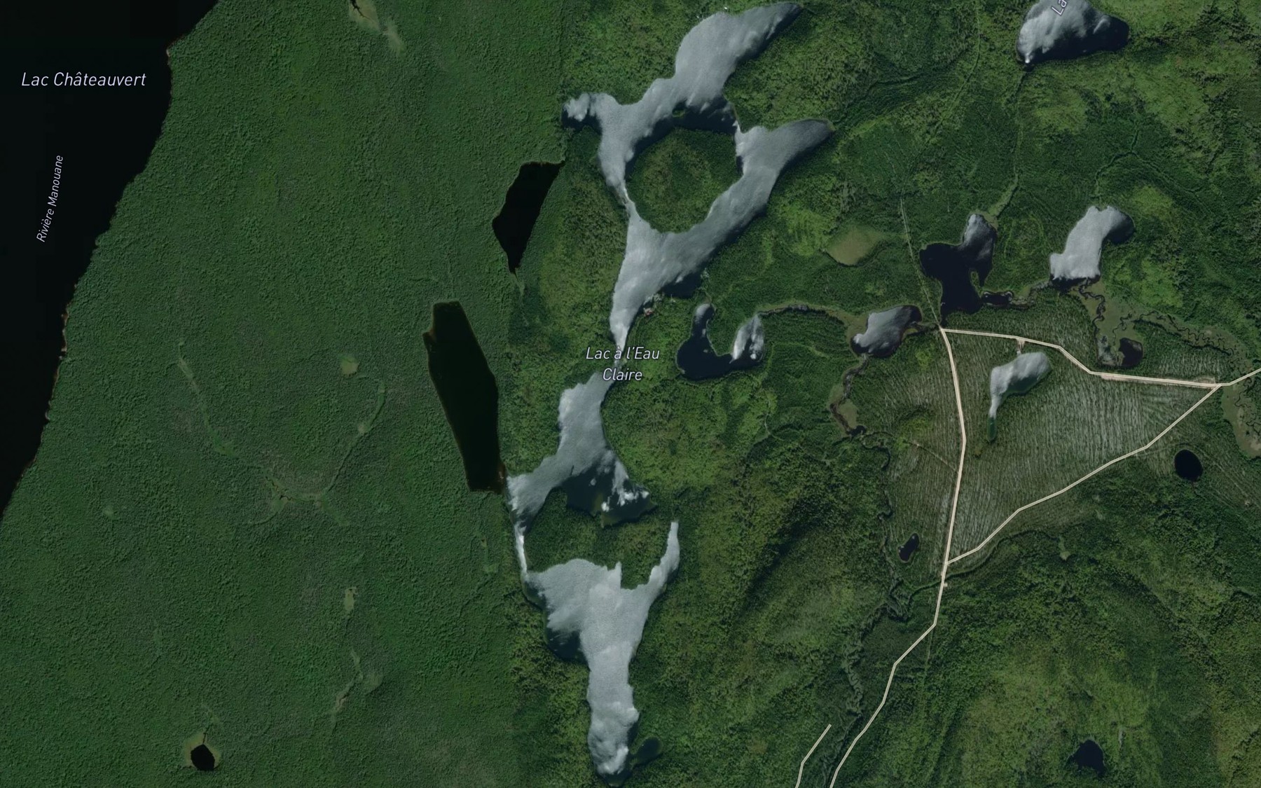 Satellite map of the Lac a l'Eau Claire