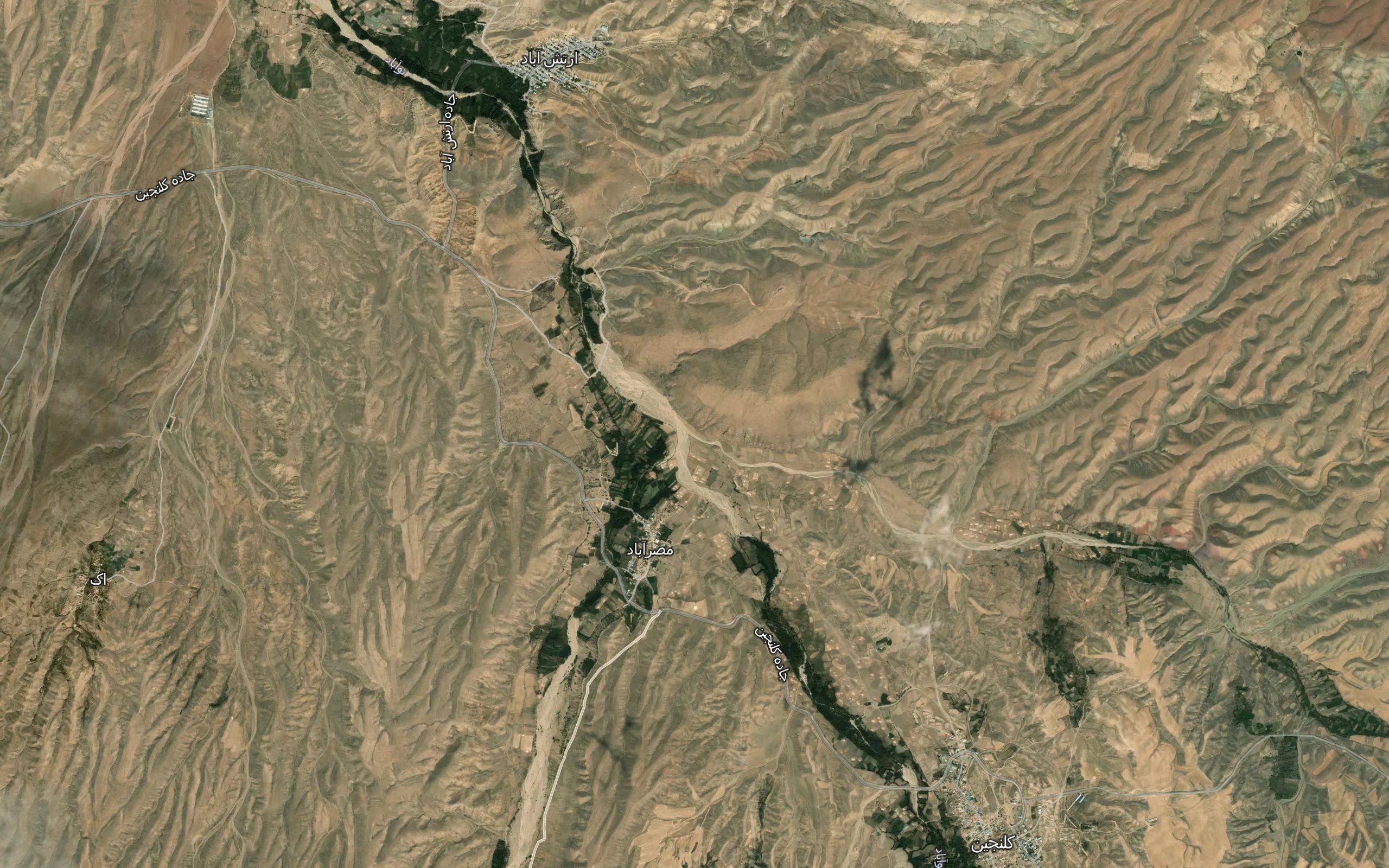 Rudkhaneh-ye Lavajik