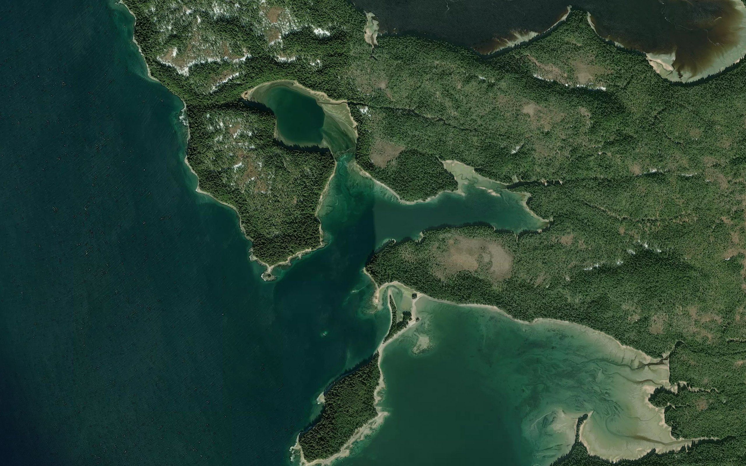 Dakaneek Bay