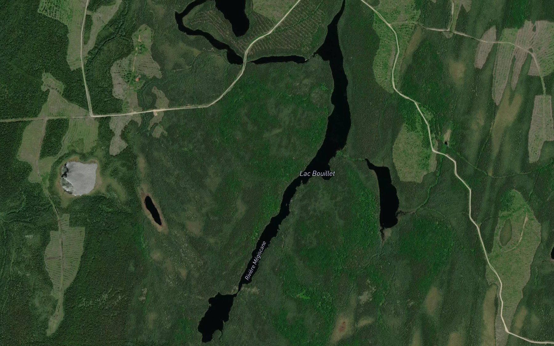 Satellite map of the Lac Bouillet