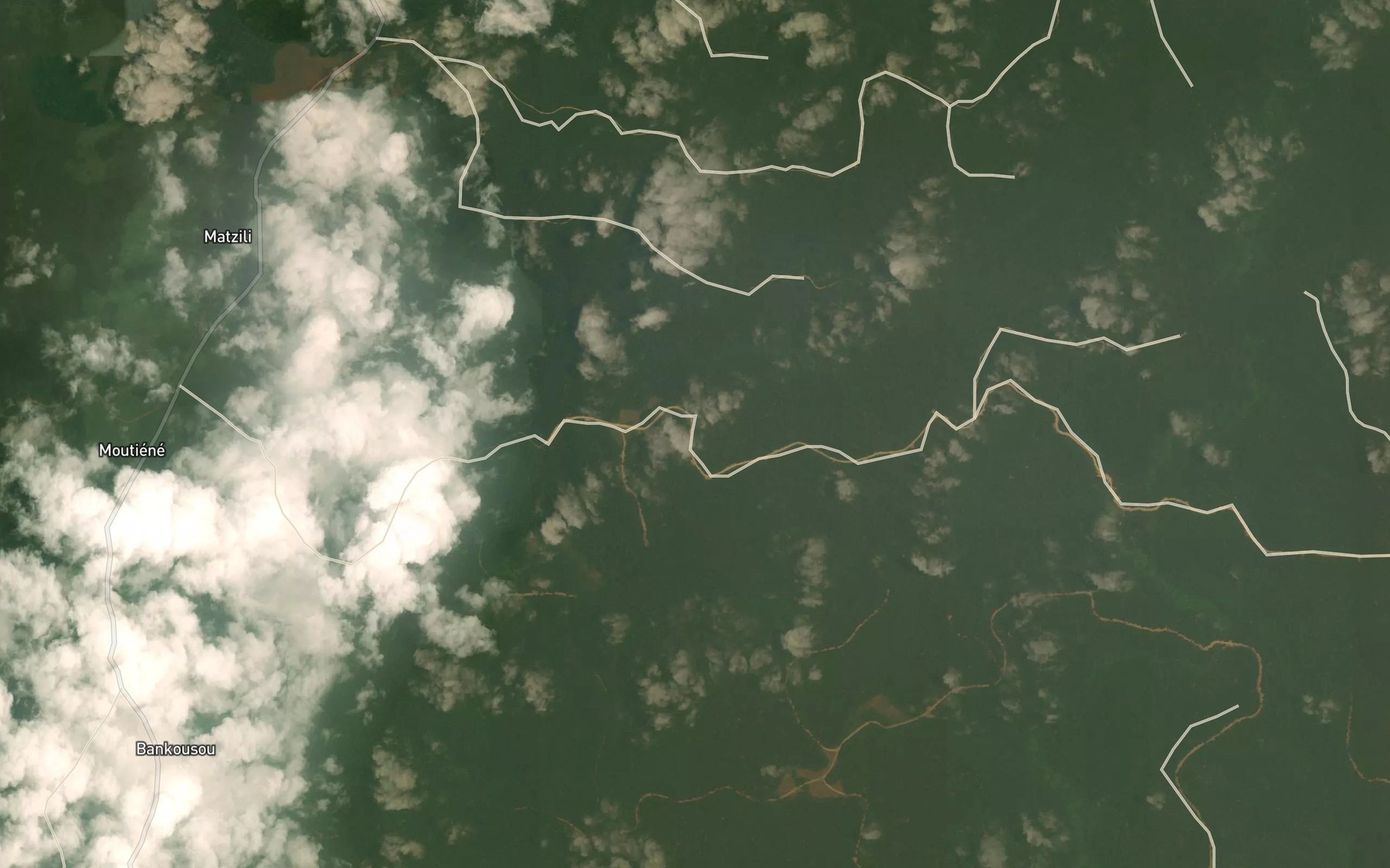 Satellite map of the Moutoumou