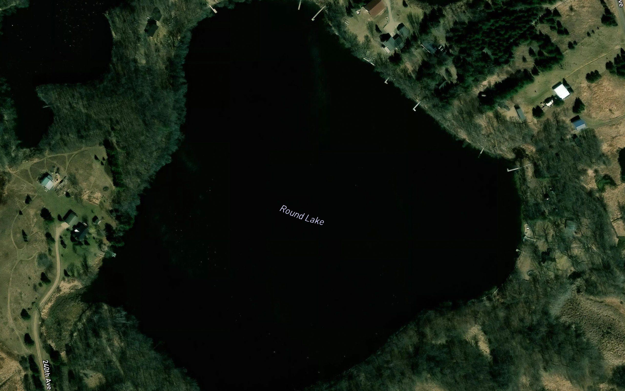 Round Lake