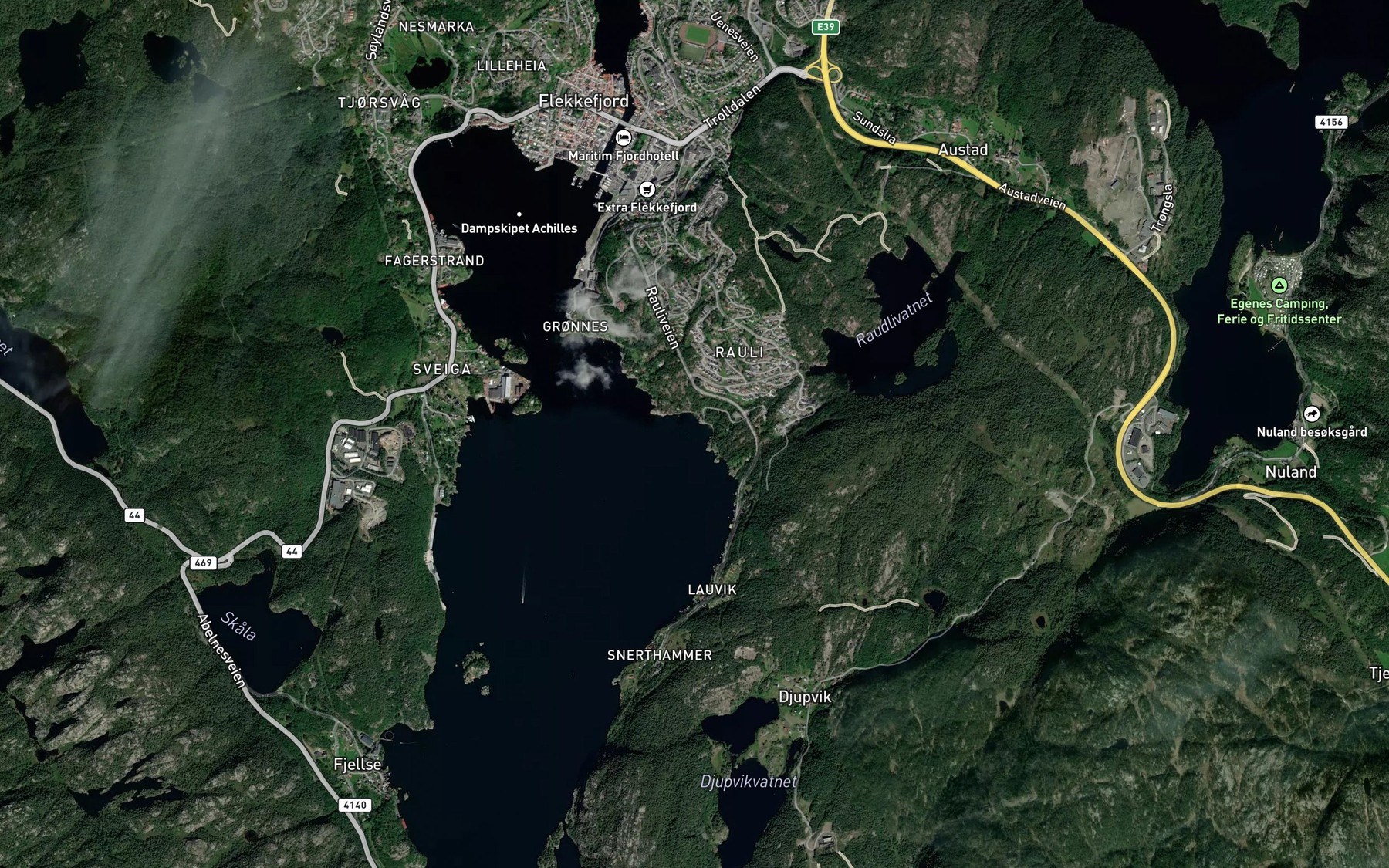 Satellite map of the Raudlibukta
