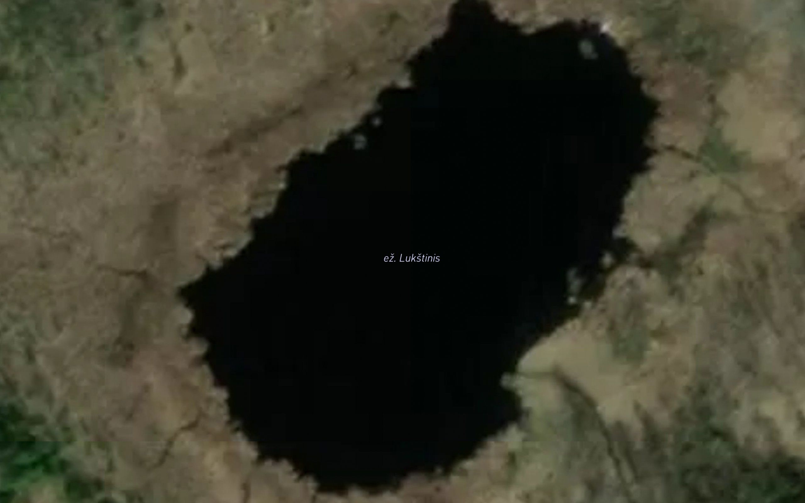 Ezeras Lukstinis