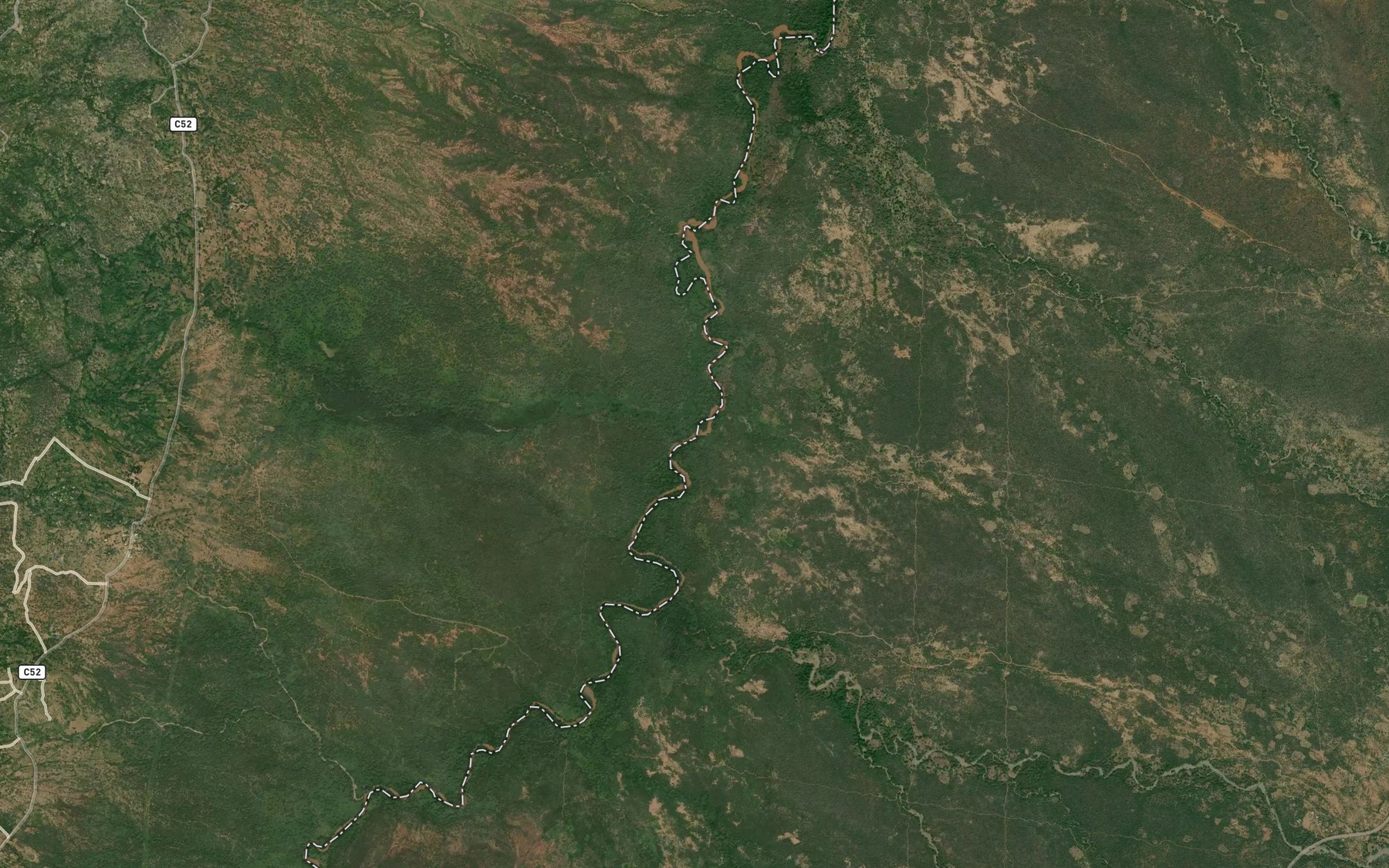 Satellite map of the Embamon