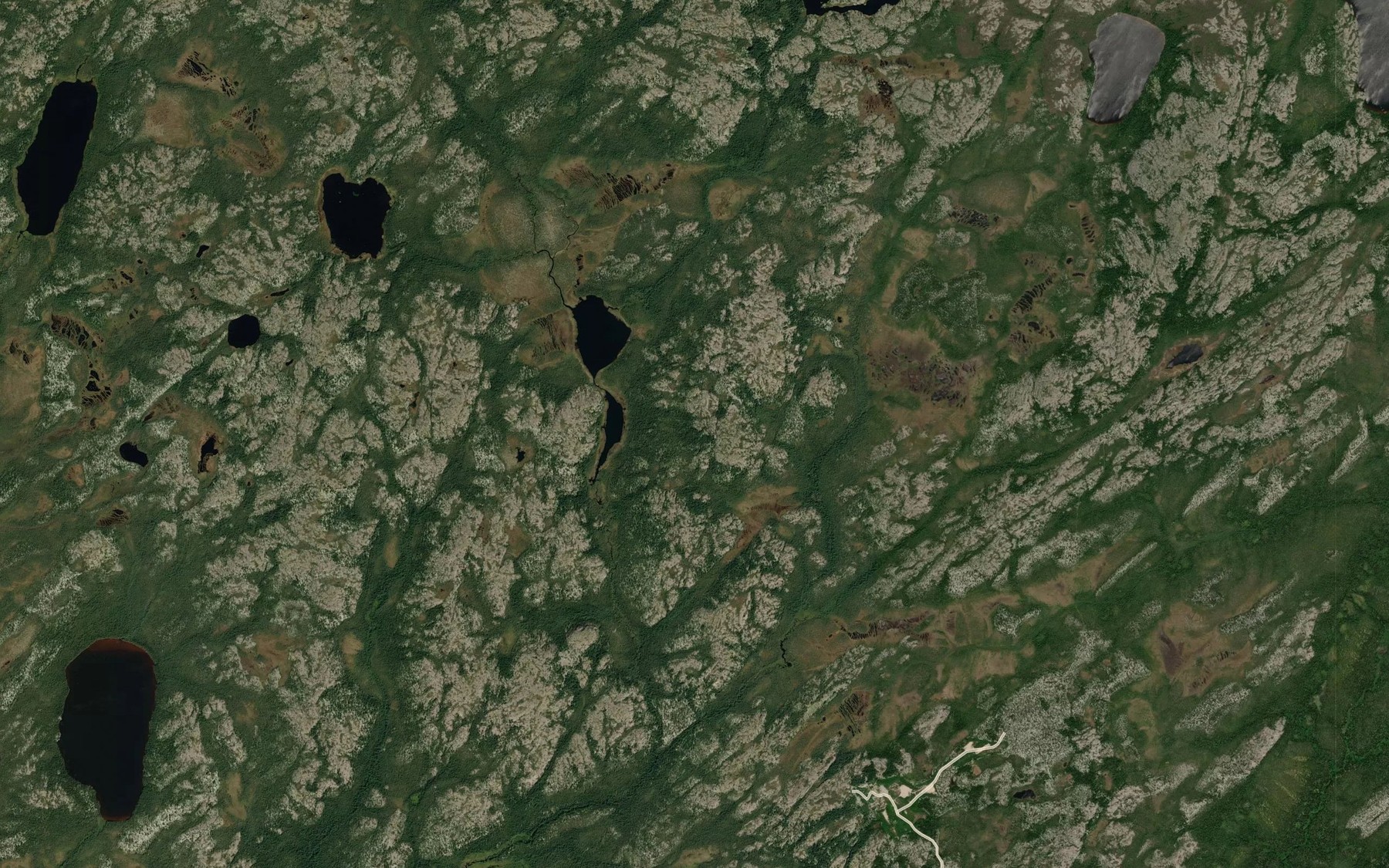 Satellite map of the Lacs Kaupasich