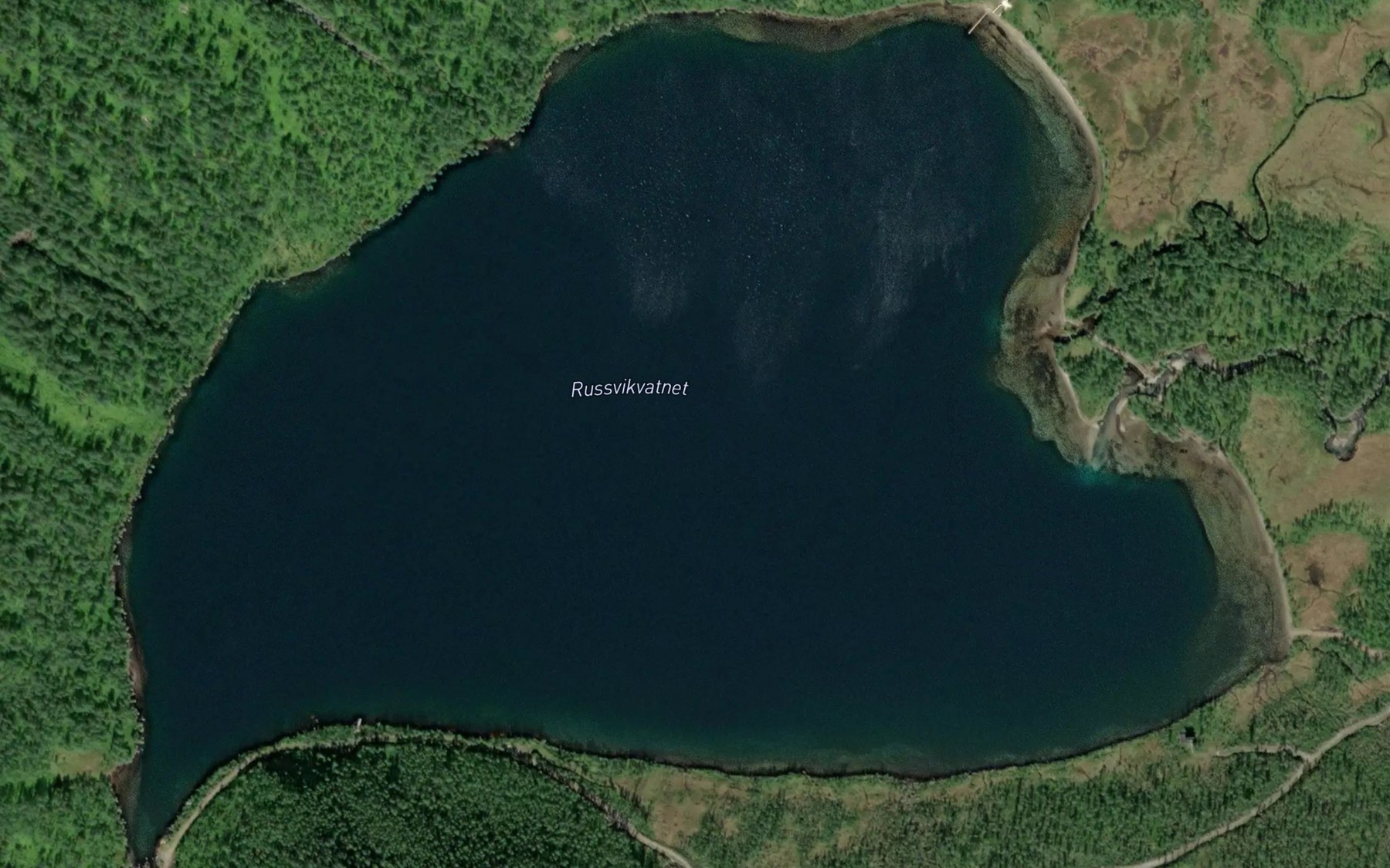 Satellite map of the Russvikvatnet