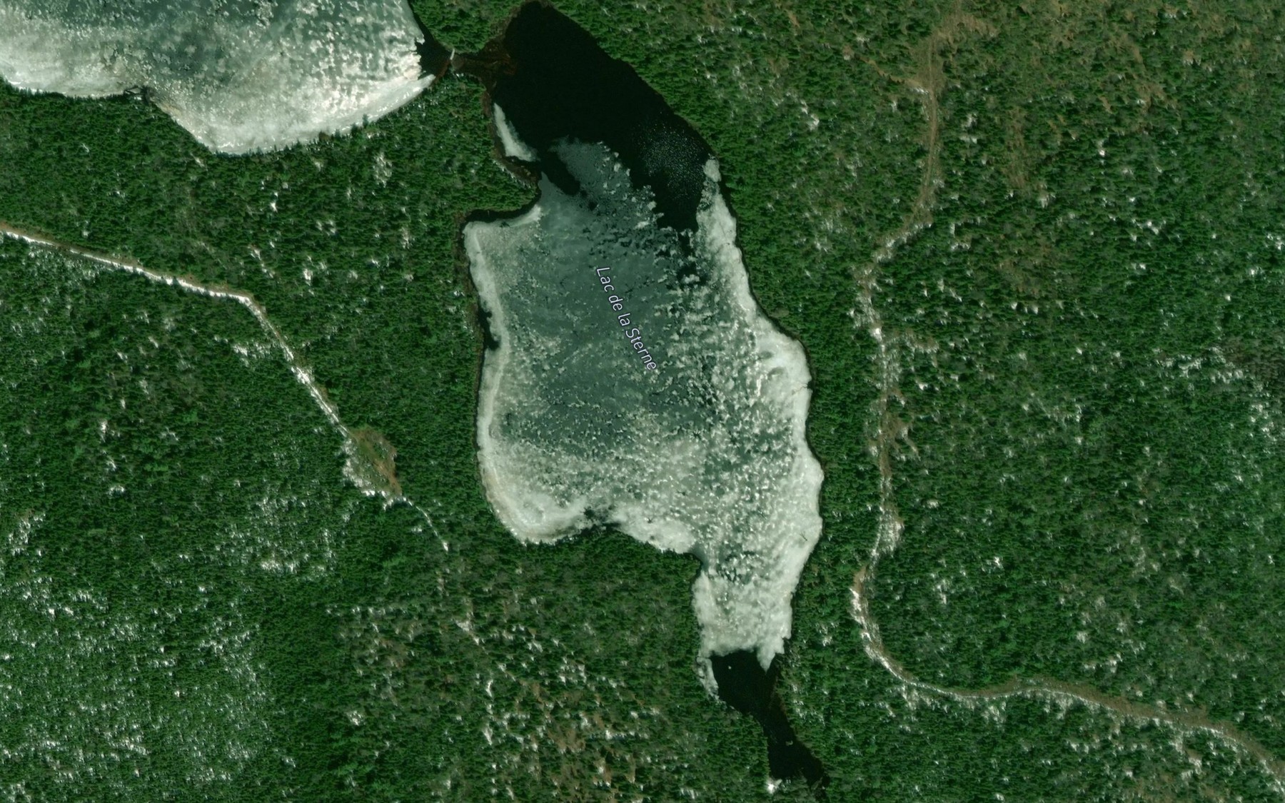 Satellite map of the Lac de la Sterne