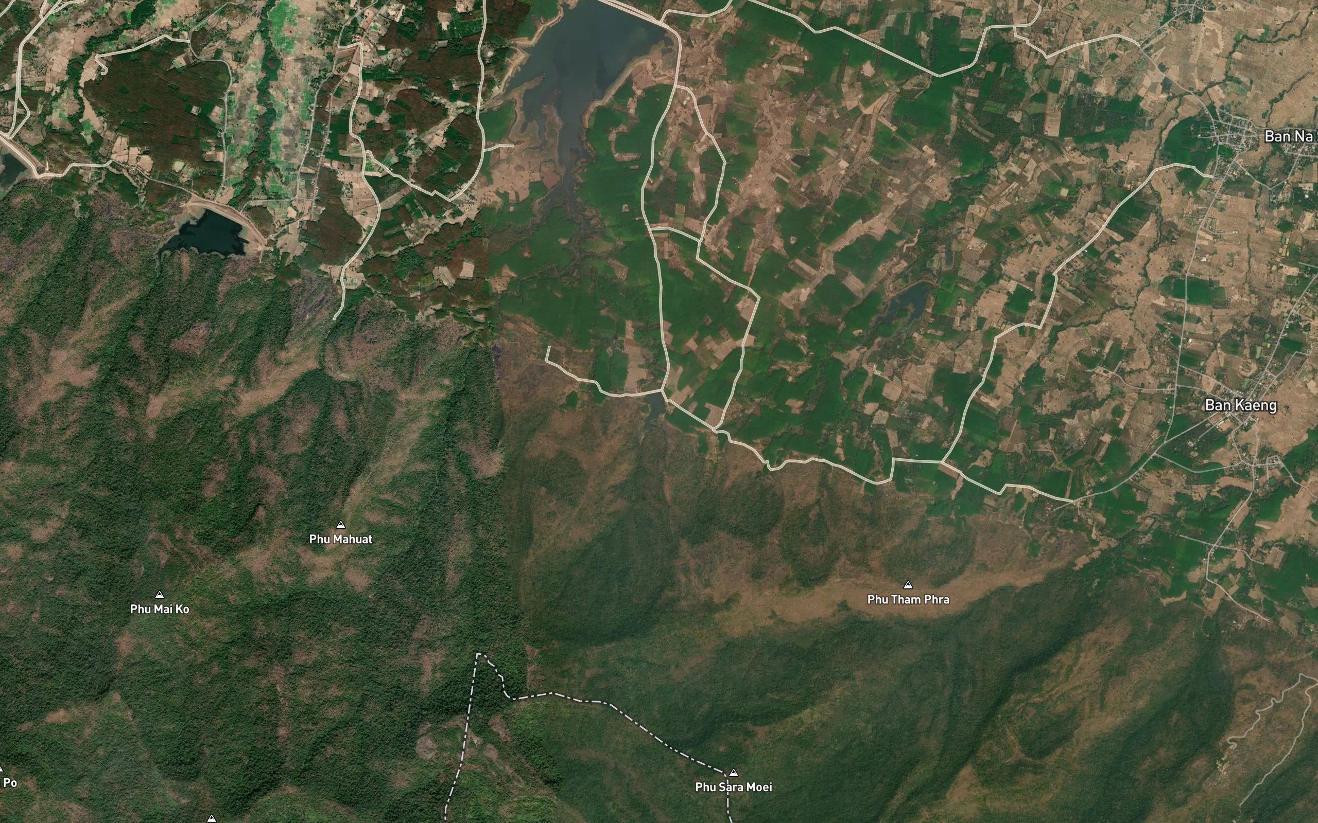 Ang Kep Nam Huai Wang Paeo