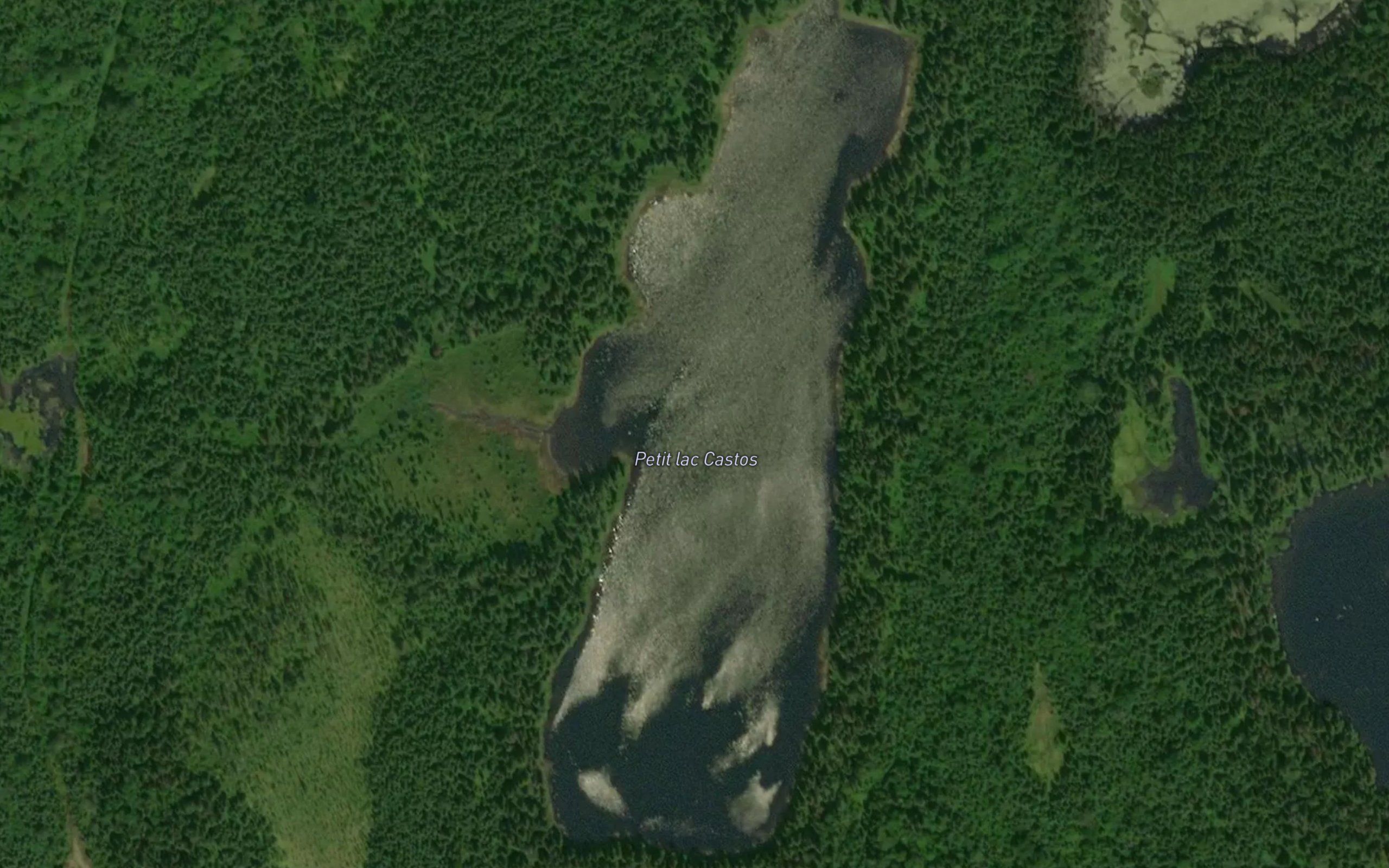 Petit lac Castos