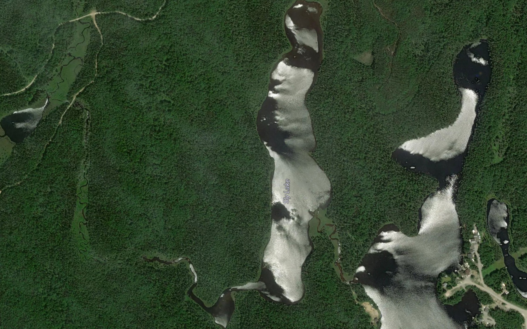 Satellite map of the Sly Lake