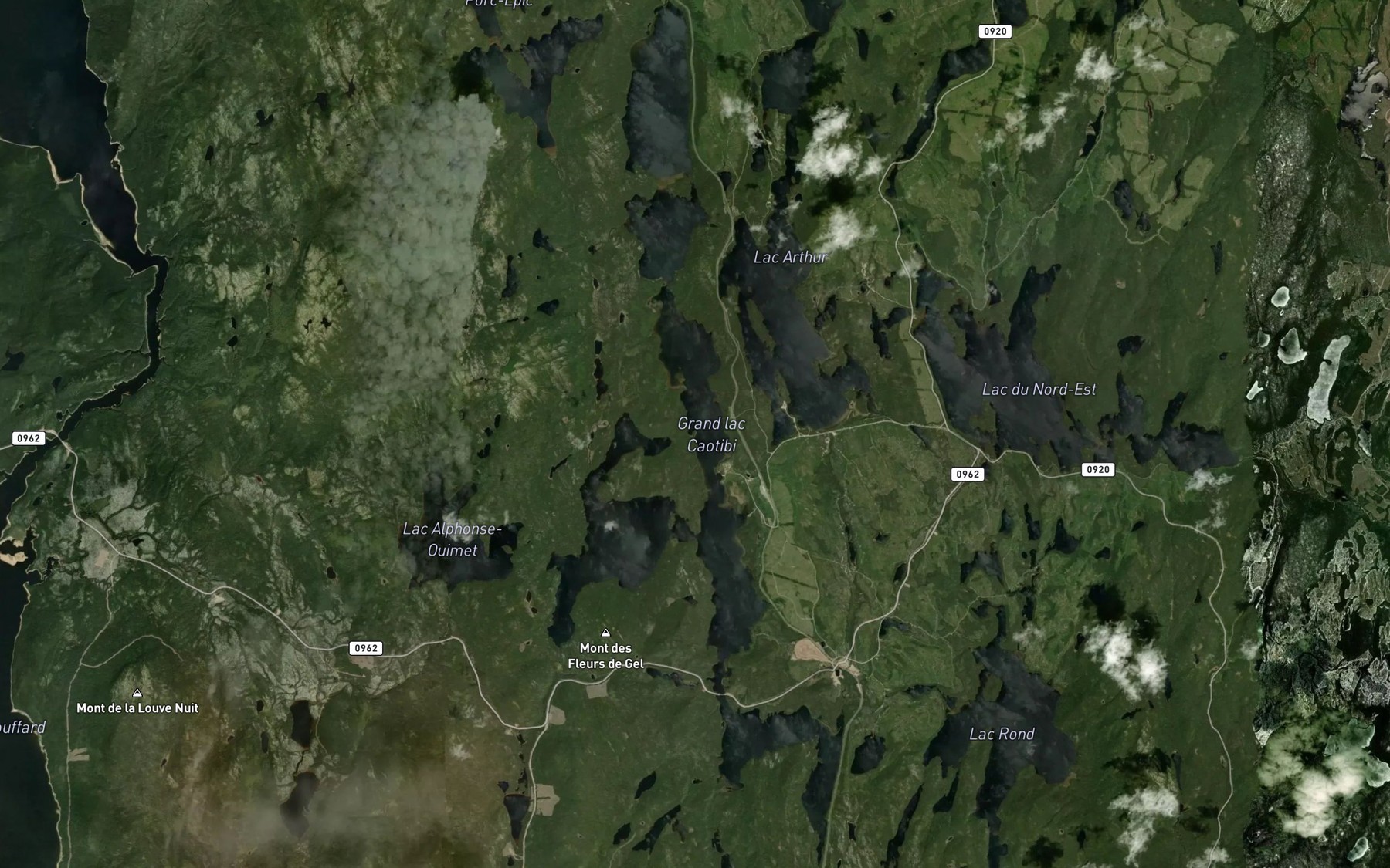 Satellite map of the Grand lac Caotibi