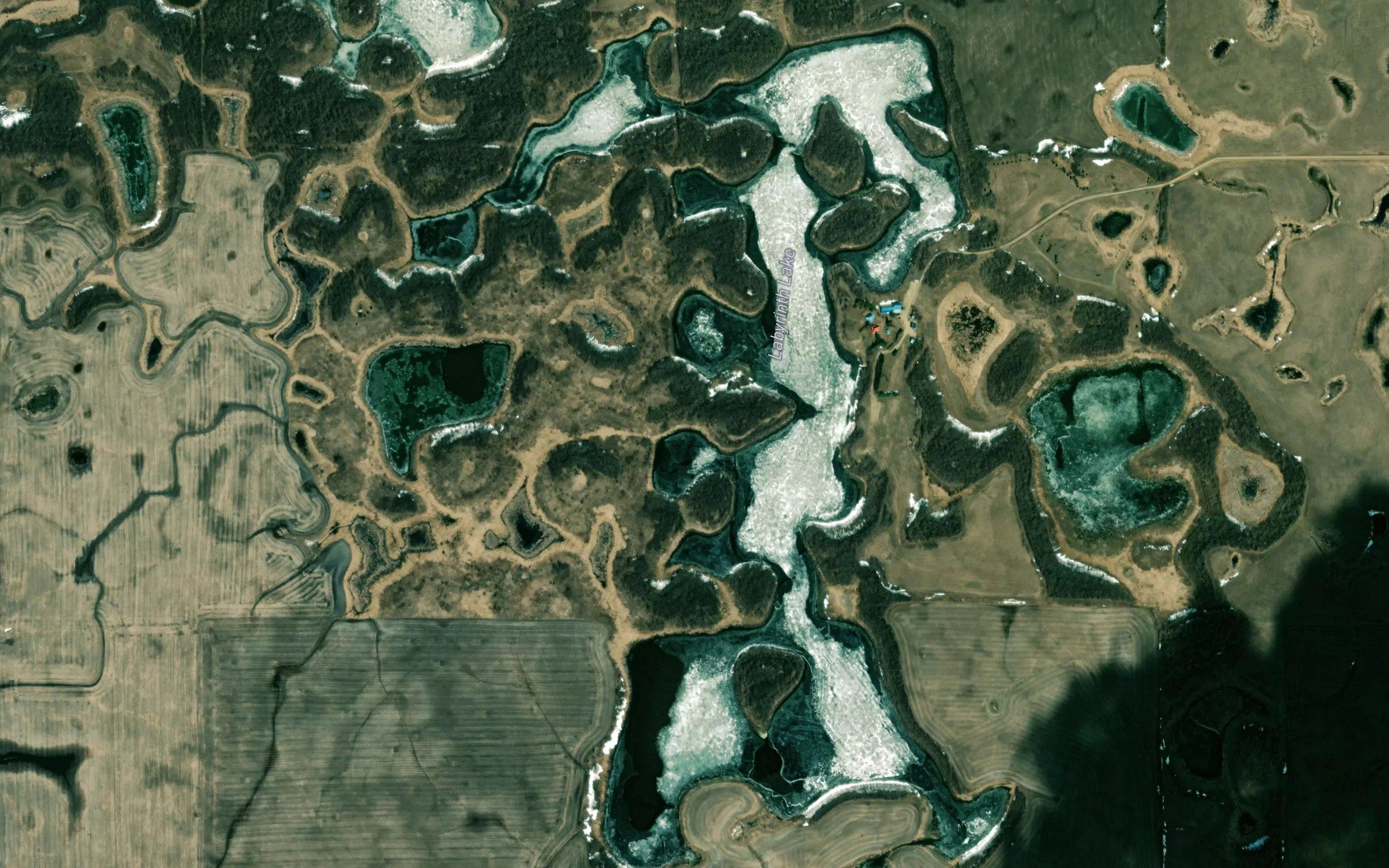 Labyrinth Lake