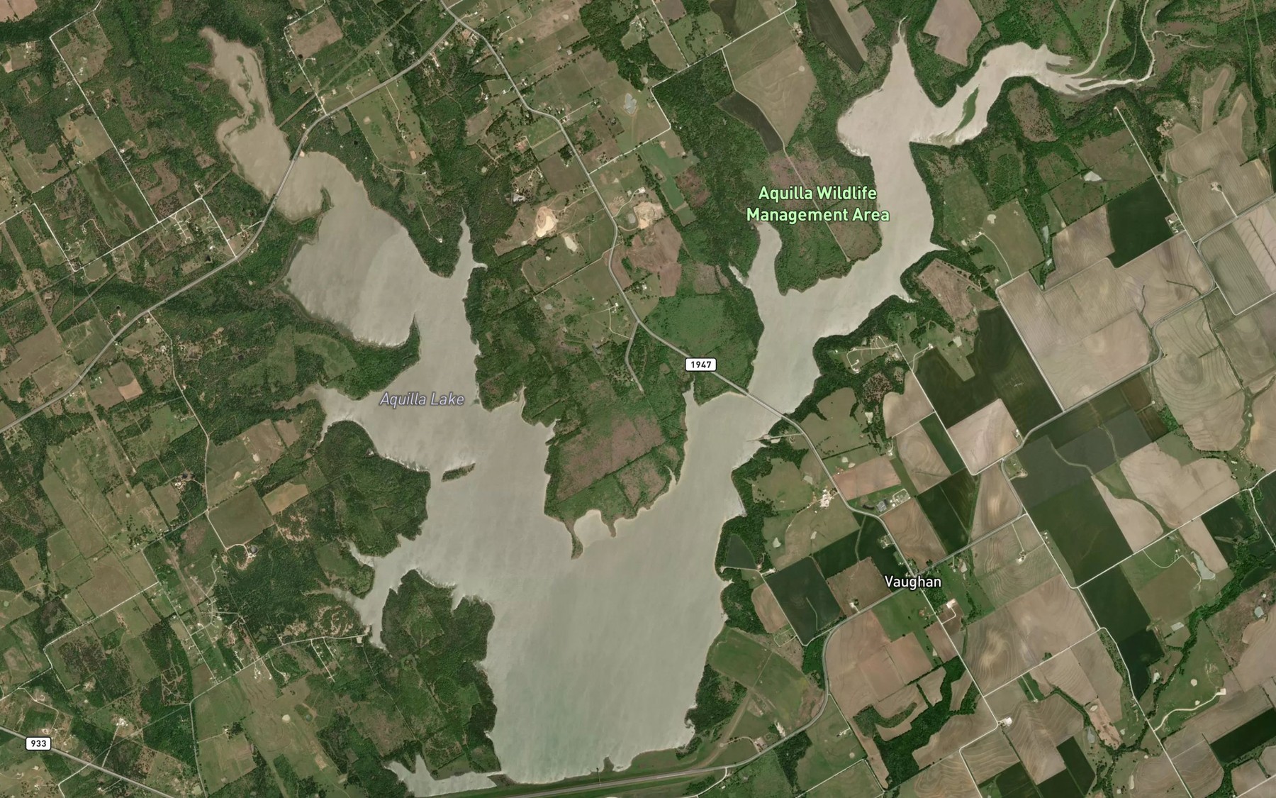 Satellite map of the Aquilla Lake