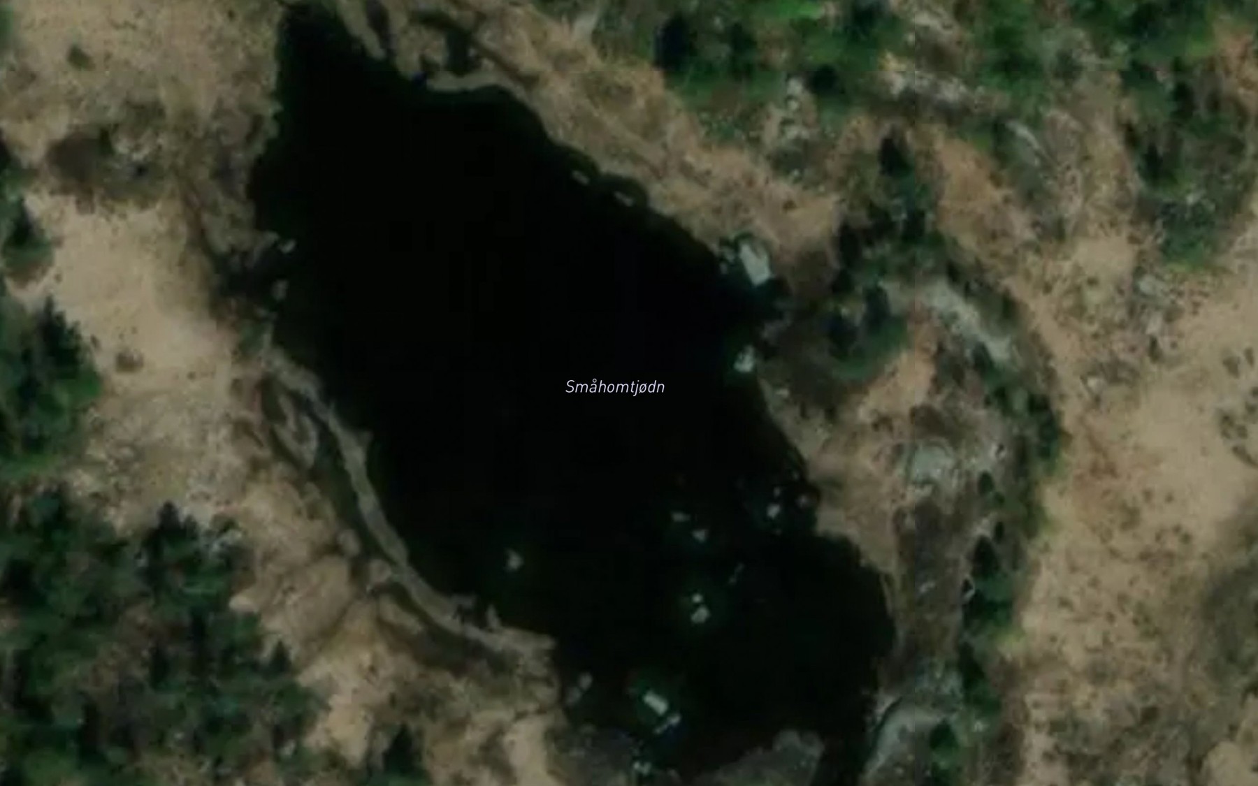 Satellite map of the Smahomtjodn