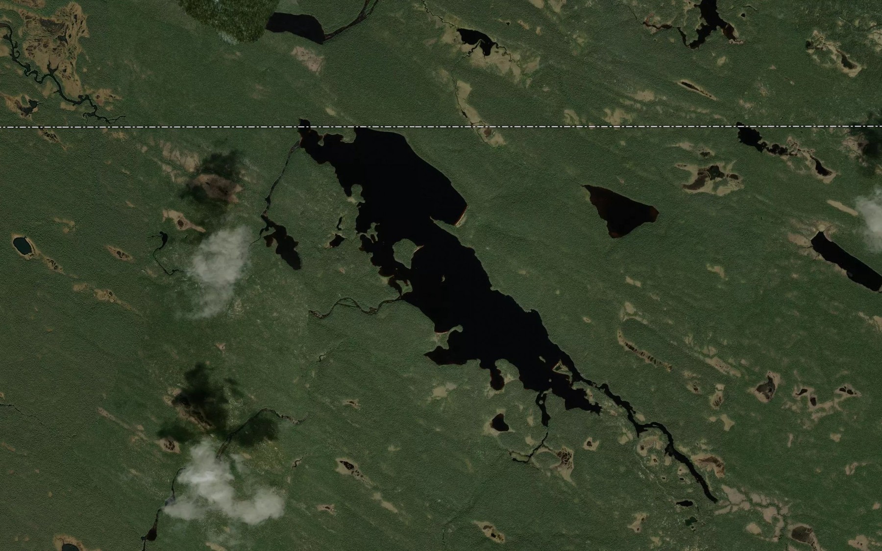 Satellite map of the Lac Mikuahiu Pahtauan
