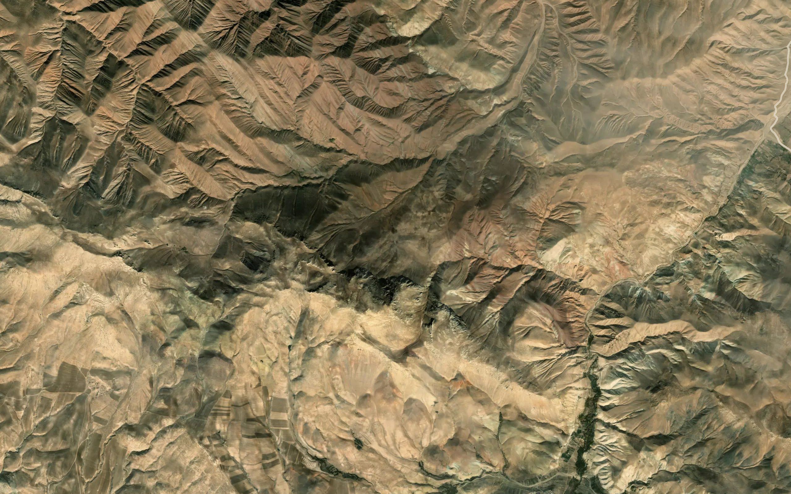 Cheshmeh-ye Aq Bolagh