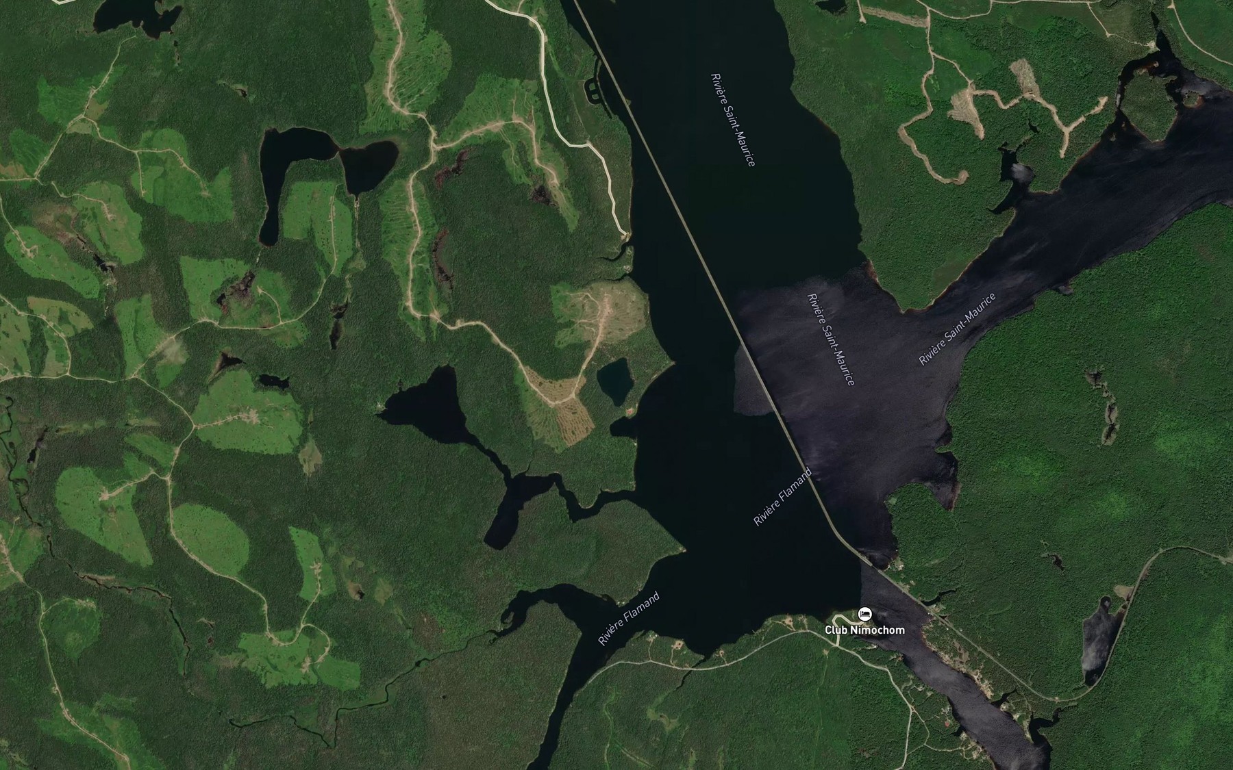 Satellite map of the Lac Tetreault