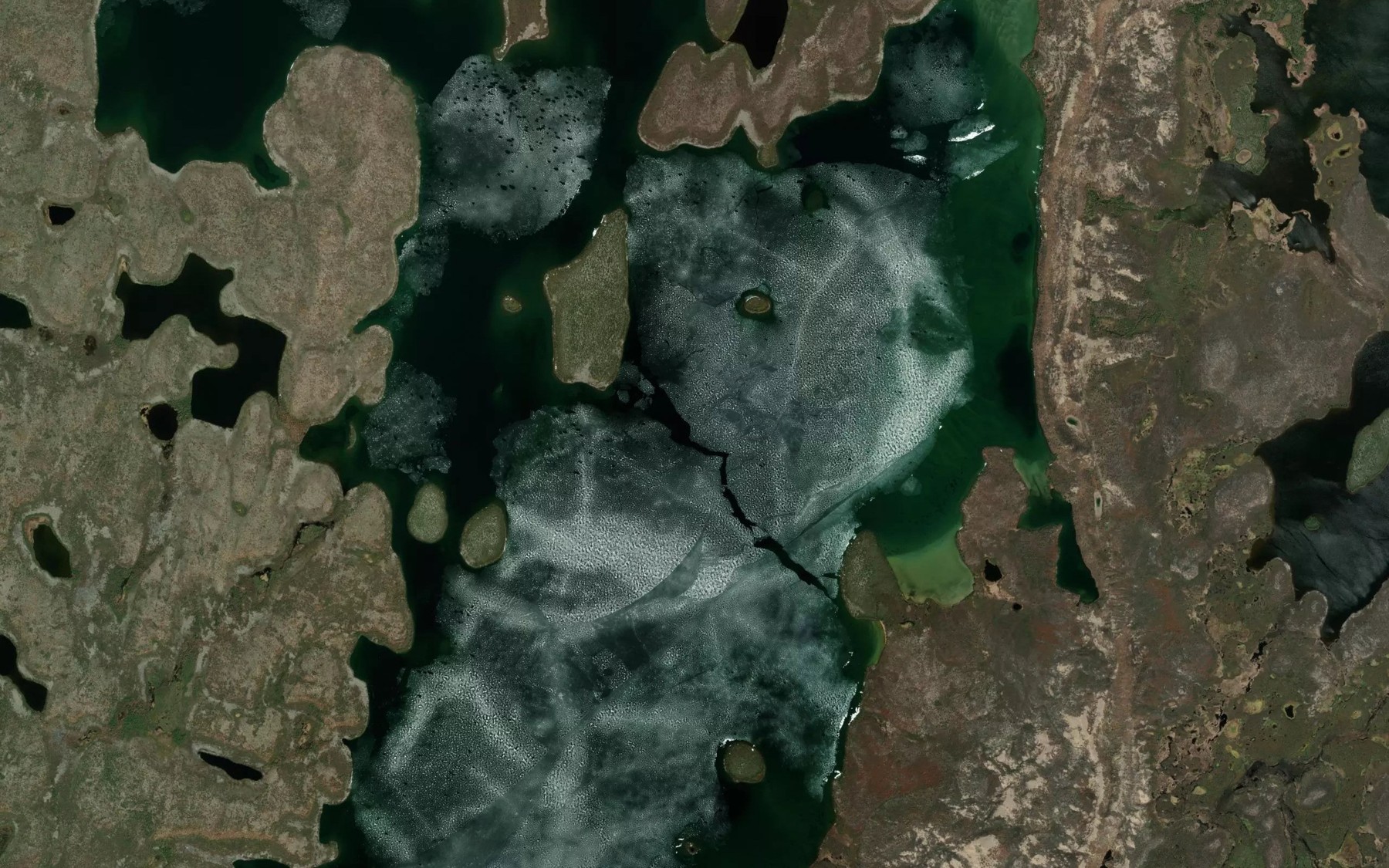 Satellite map of the Atimkameskak Lake