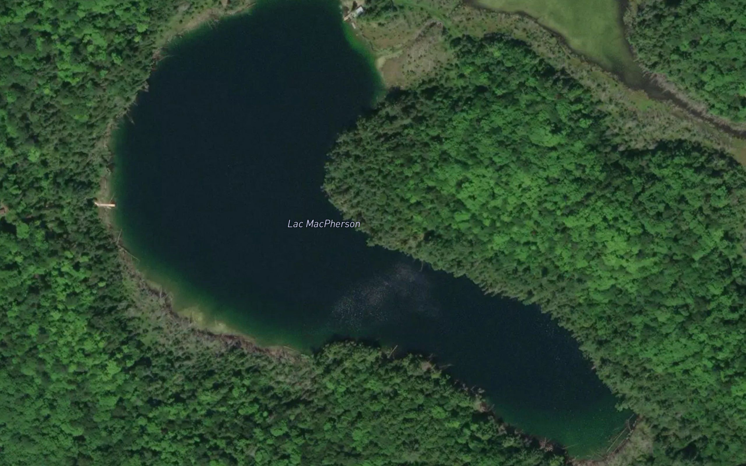 Lac MacPherson