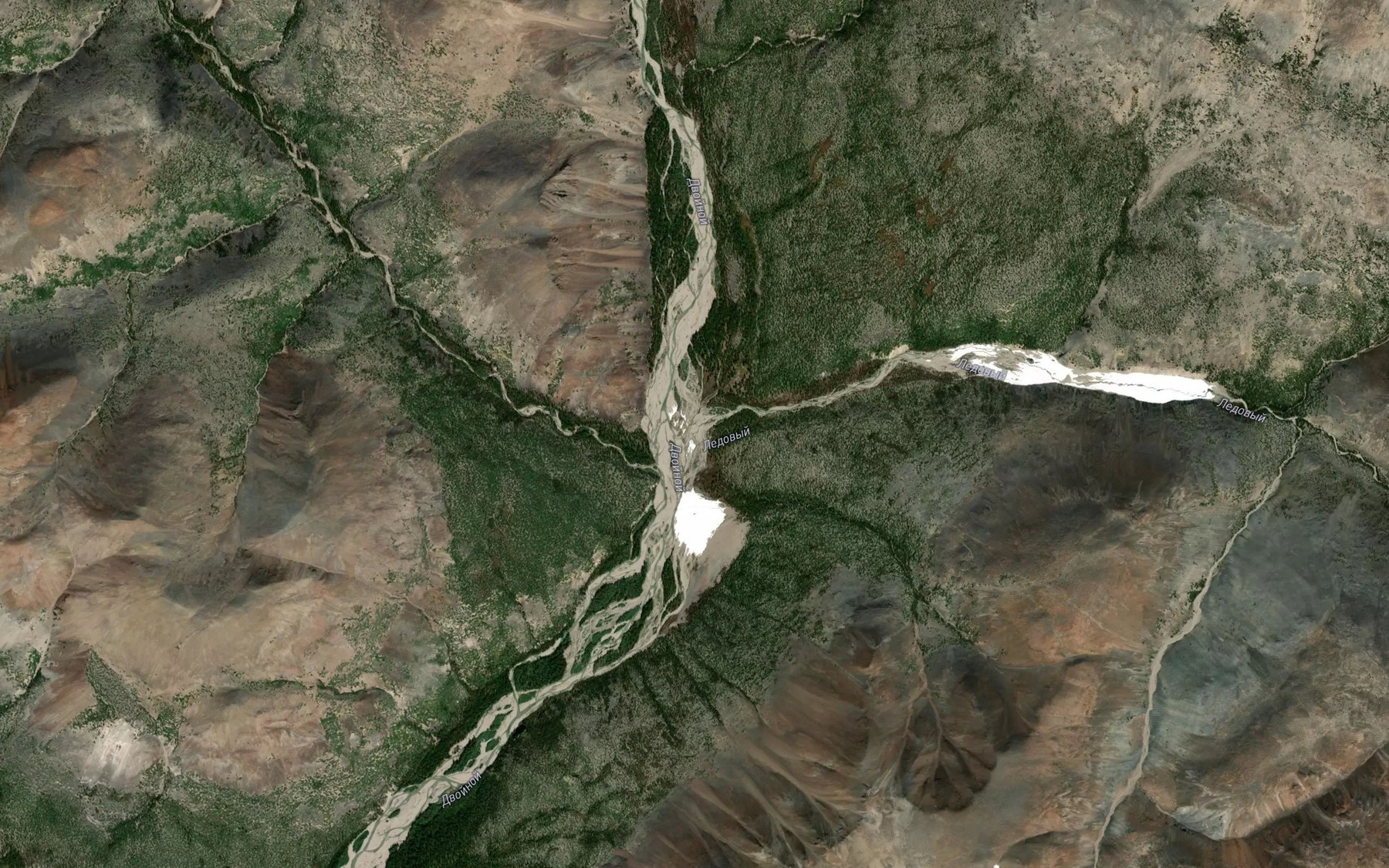 Satellite map of the Ledovyy