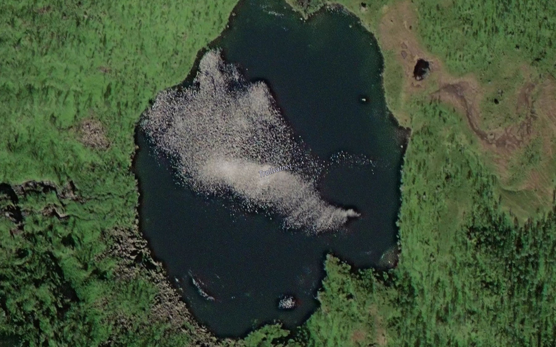 Satellite map of the Trollvatnet