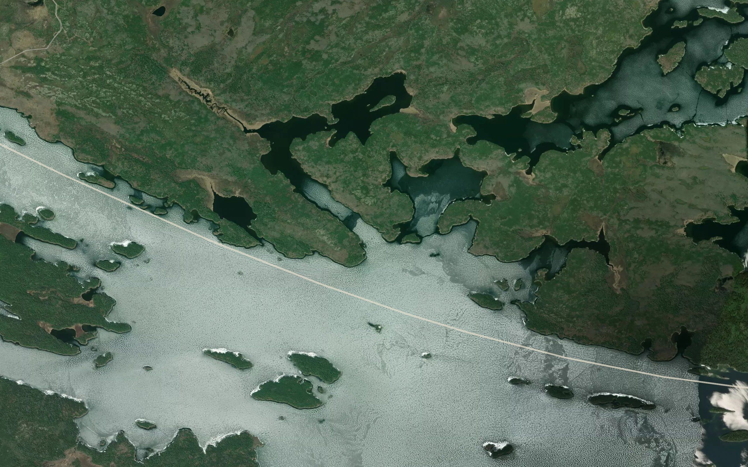 Meegeesi Bay