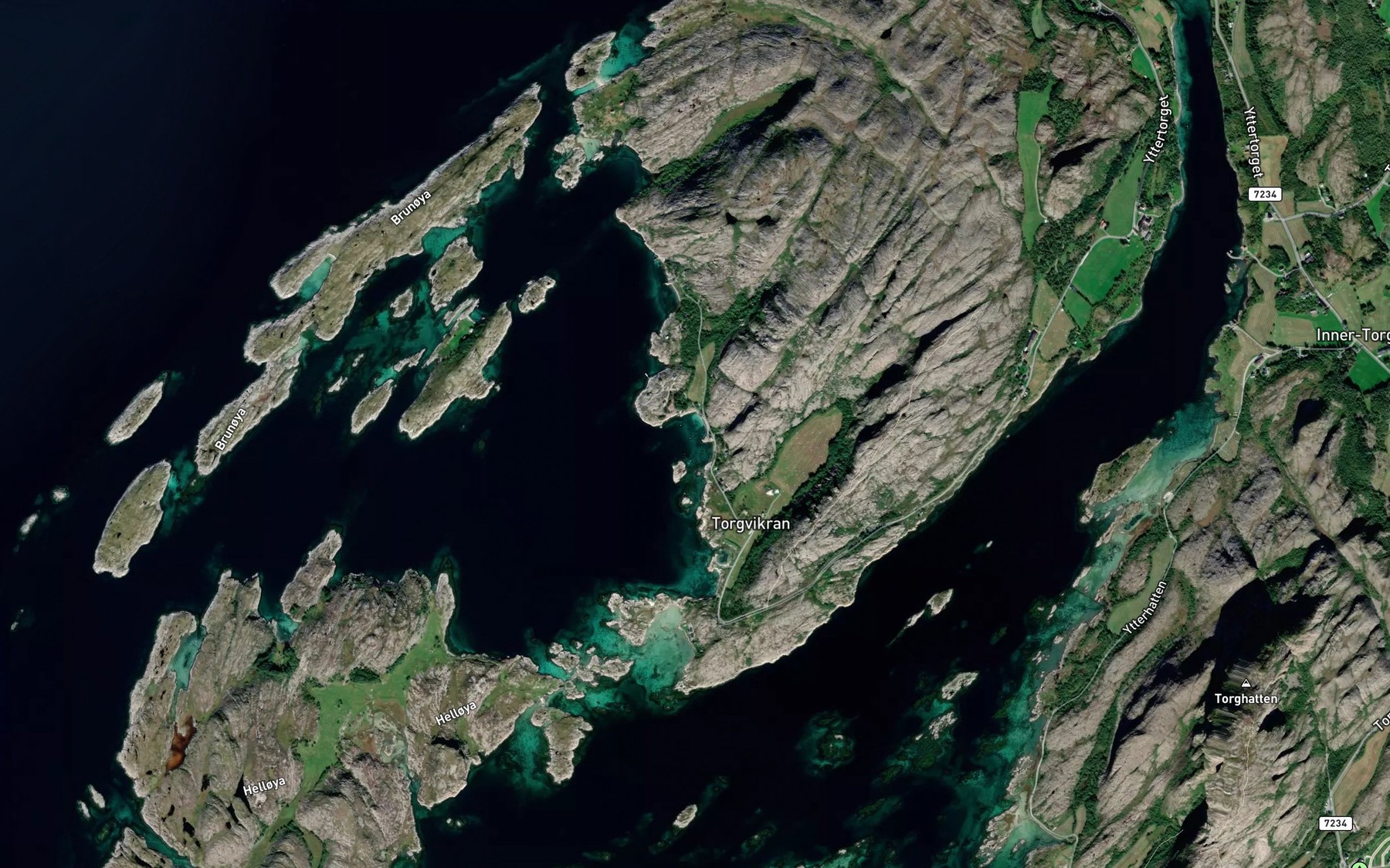 Satellite map of the Hansvikja
