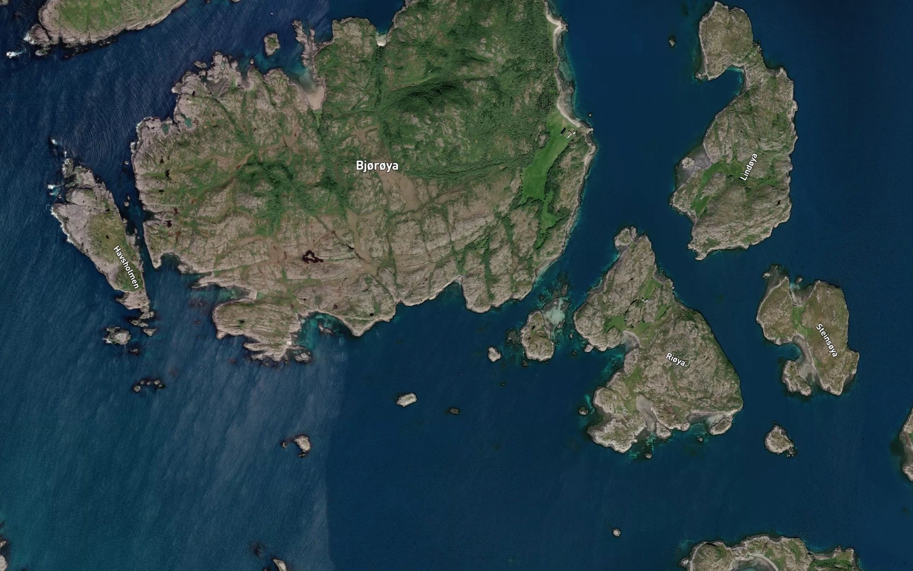 Satellite map of the Kvalvika