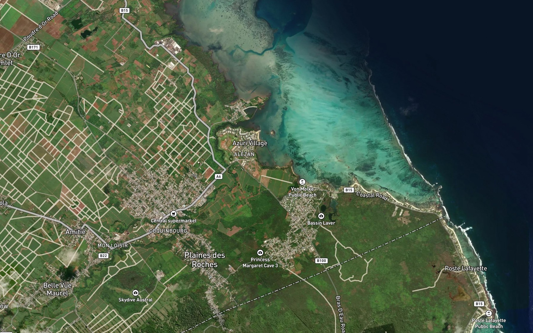 Satellite map of the Anse des Requins