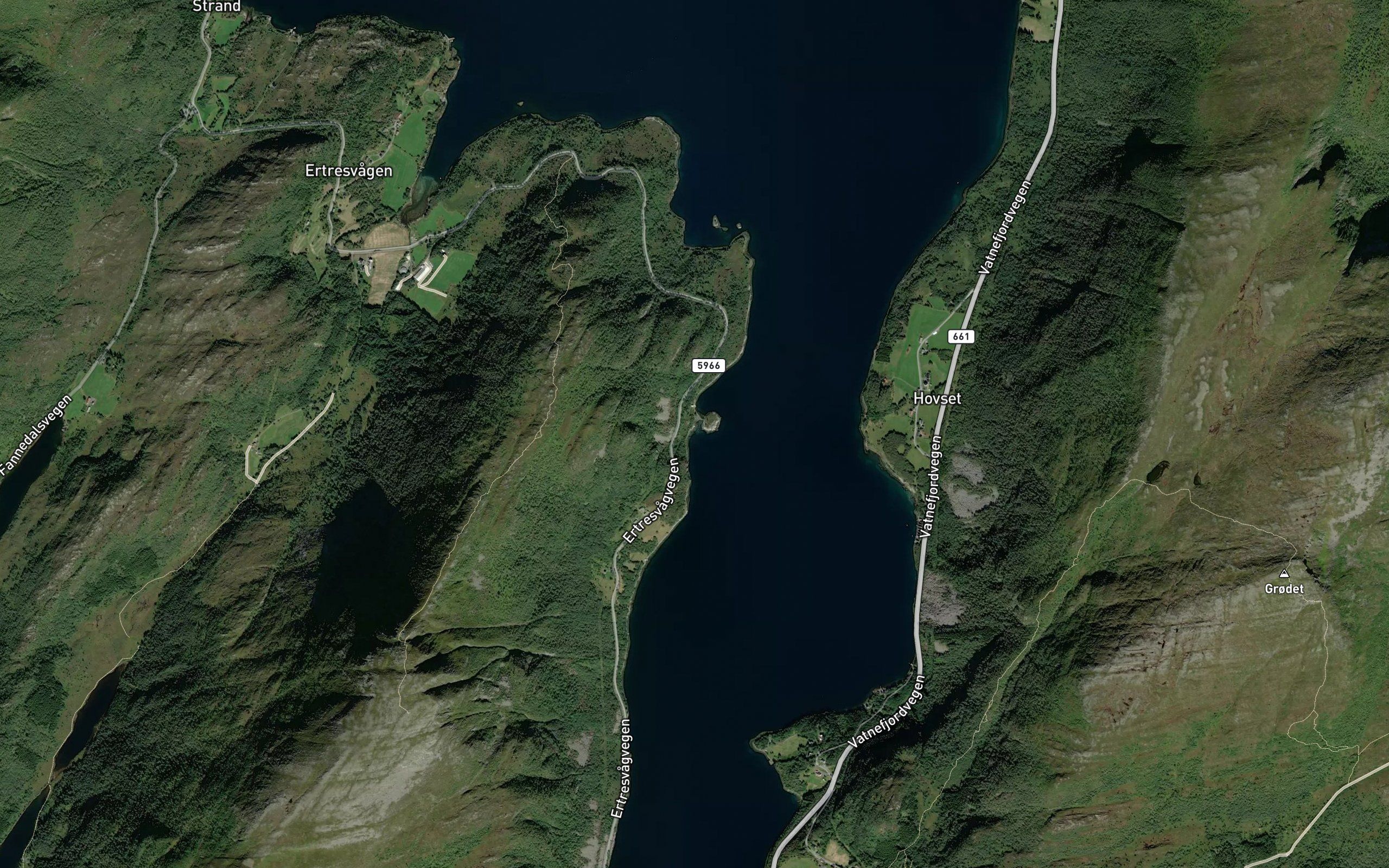Grotholmbukta