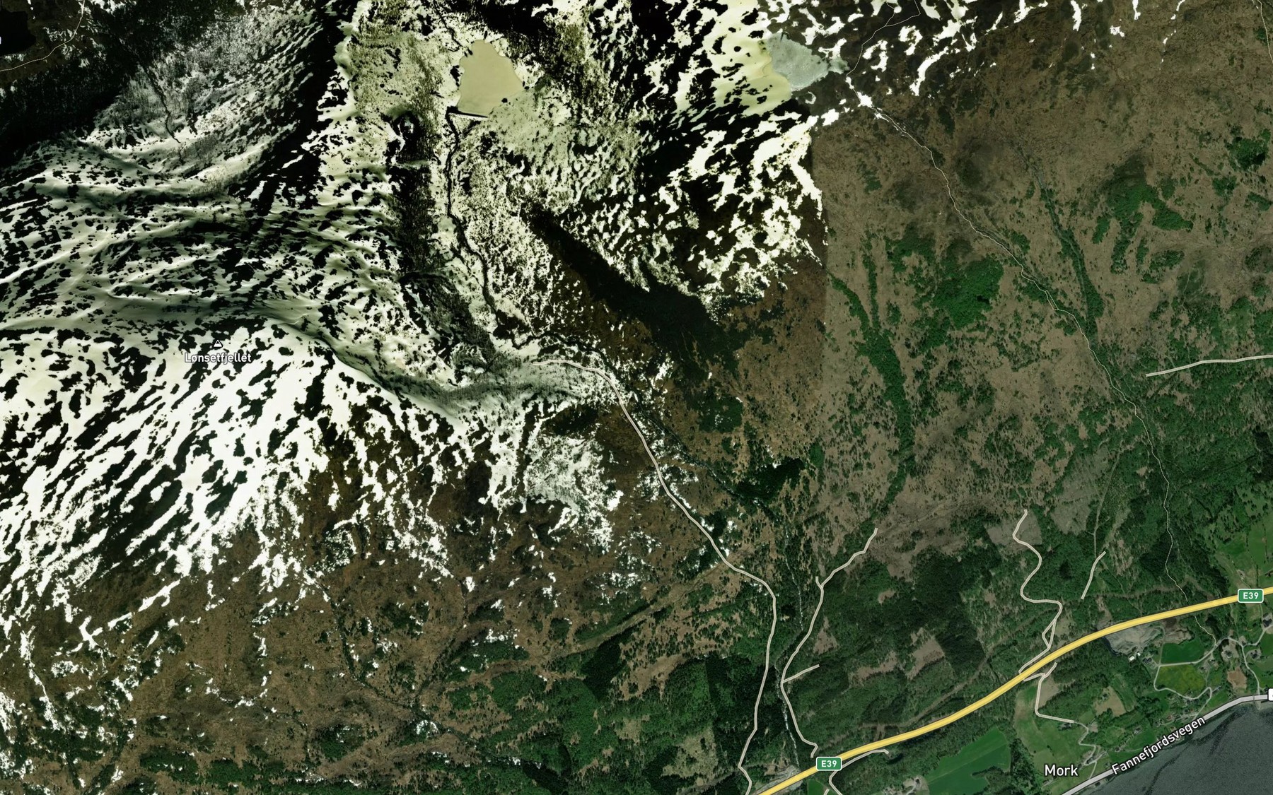 Satellite map of the Mjelveelva