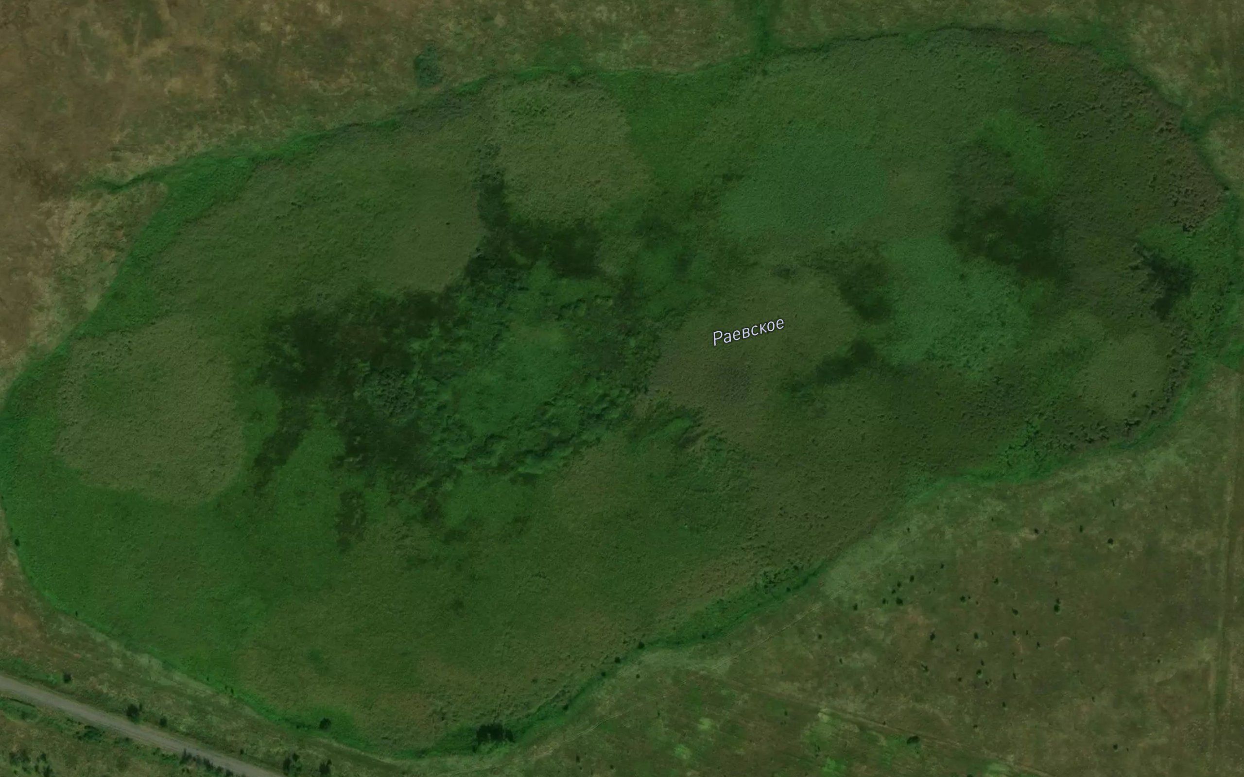 Ozero Rayevskoye