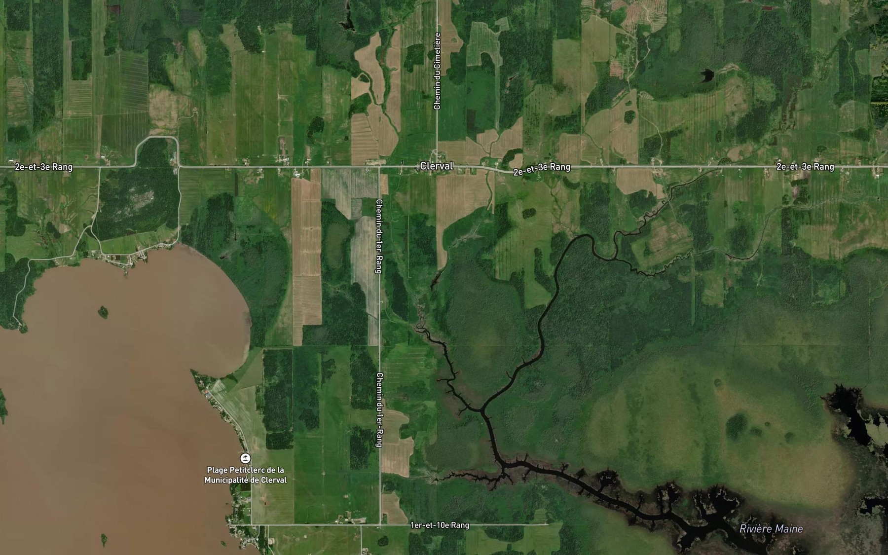 Satellite map of the Cours d'eau Petitclerc