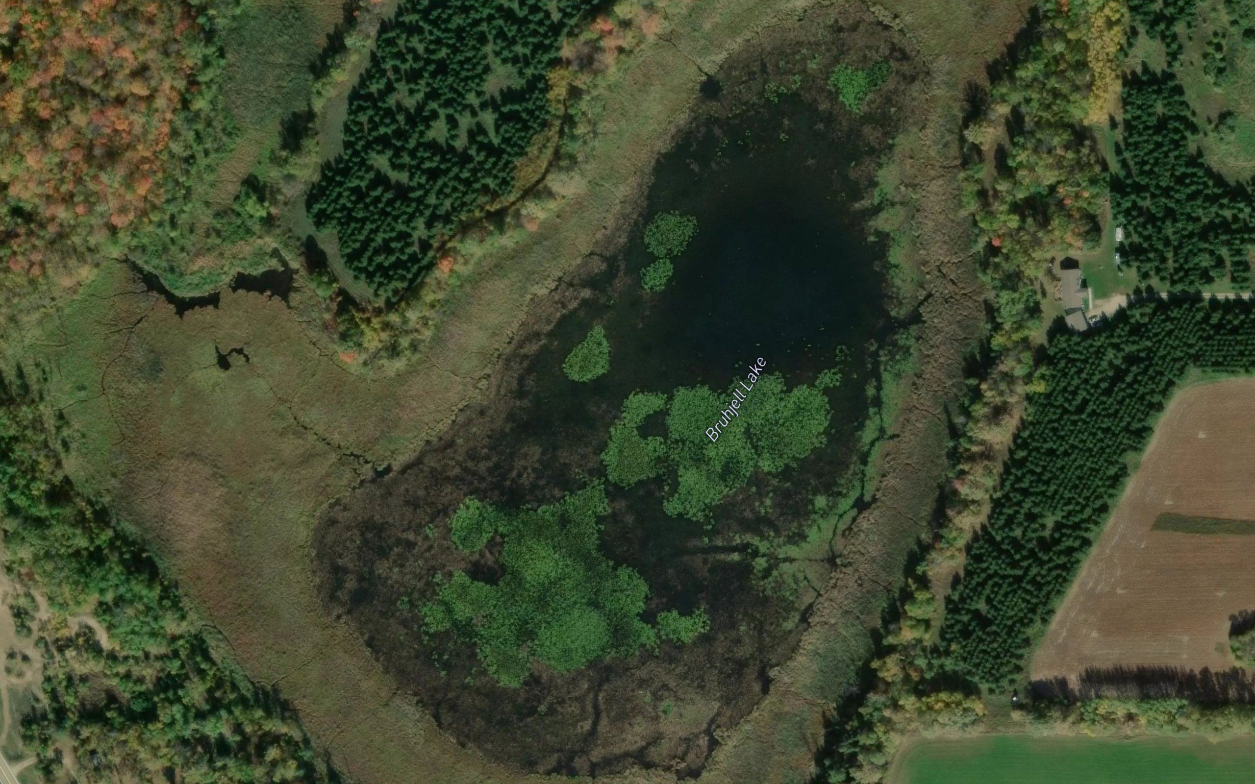 Bruhjell Lake