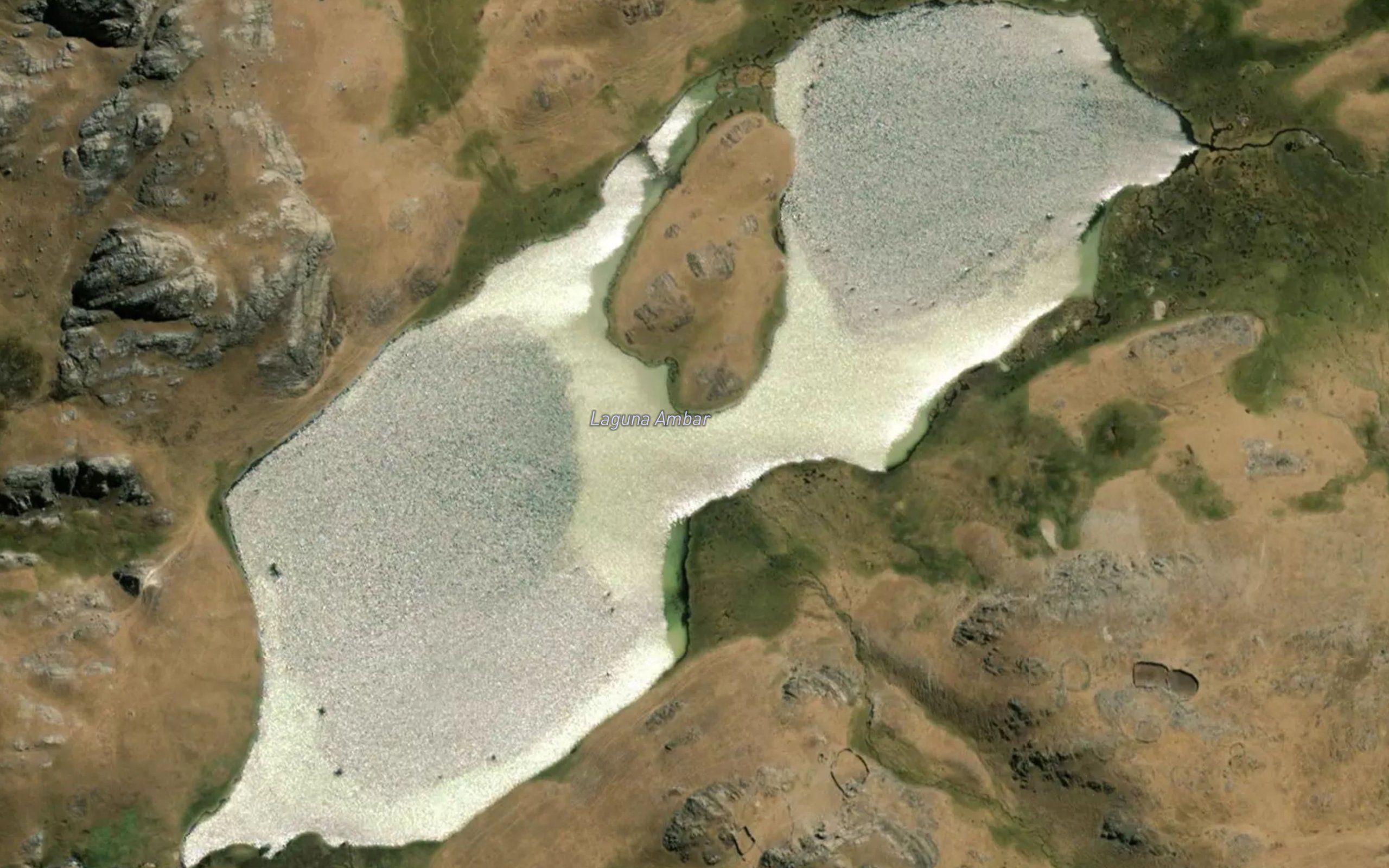 Laguna Ambar
