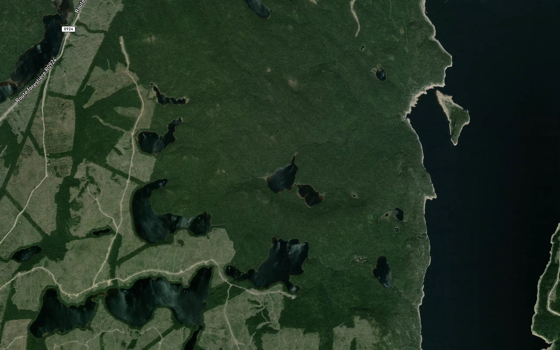 Satellite map of the Lac Gerard