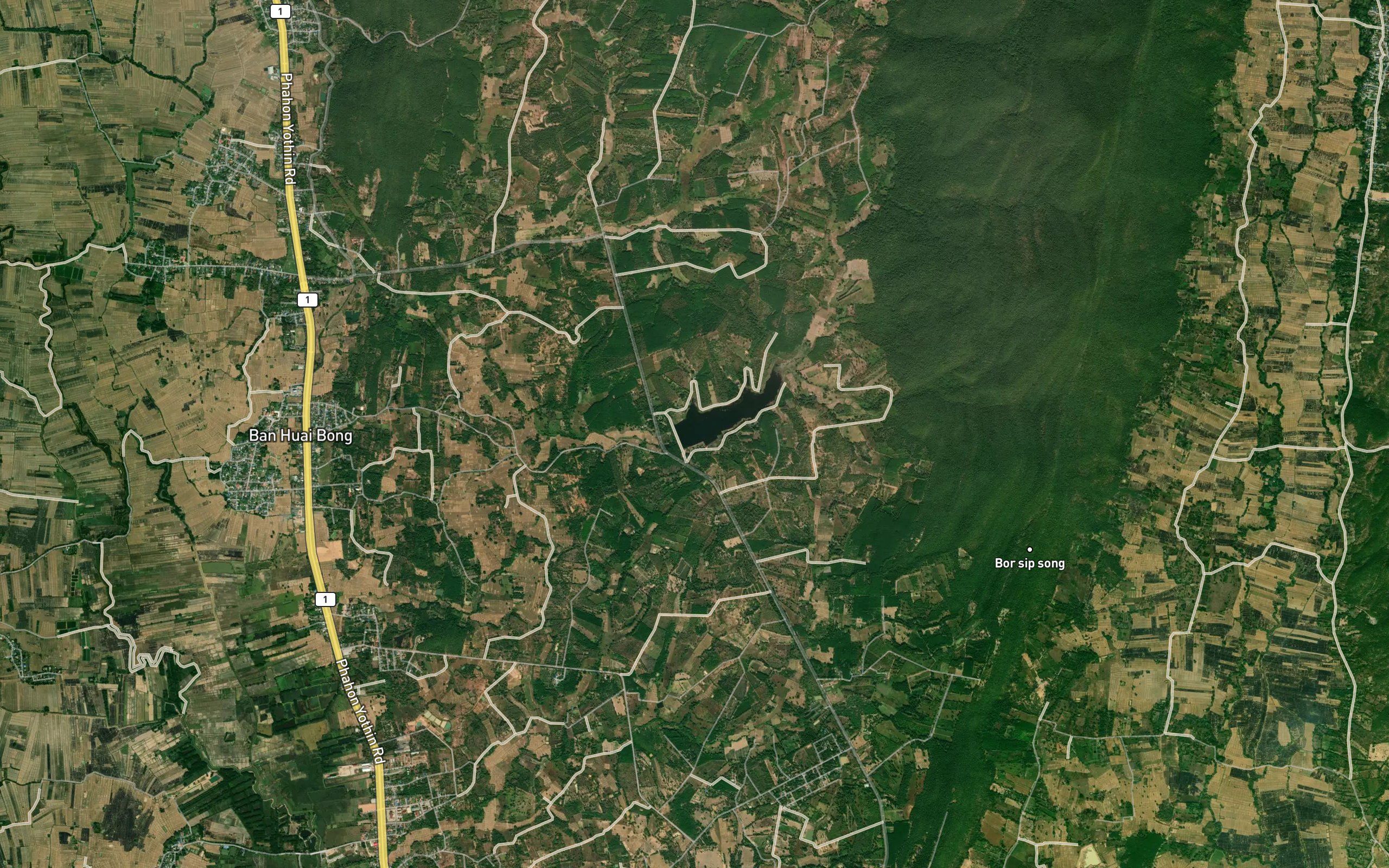 Ang Kep Nam Huai Pong