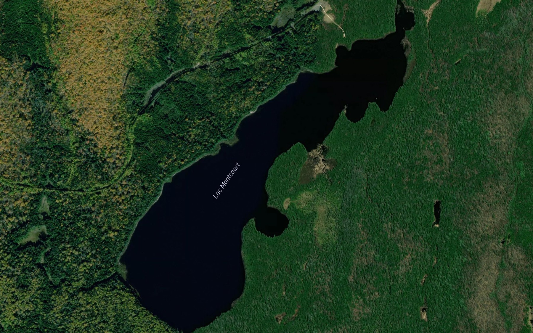 Satellite map of the Lac Montcourt